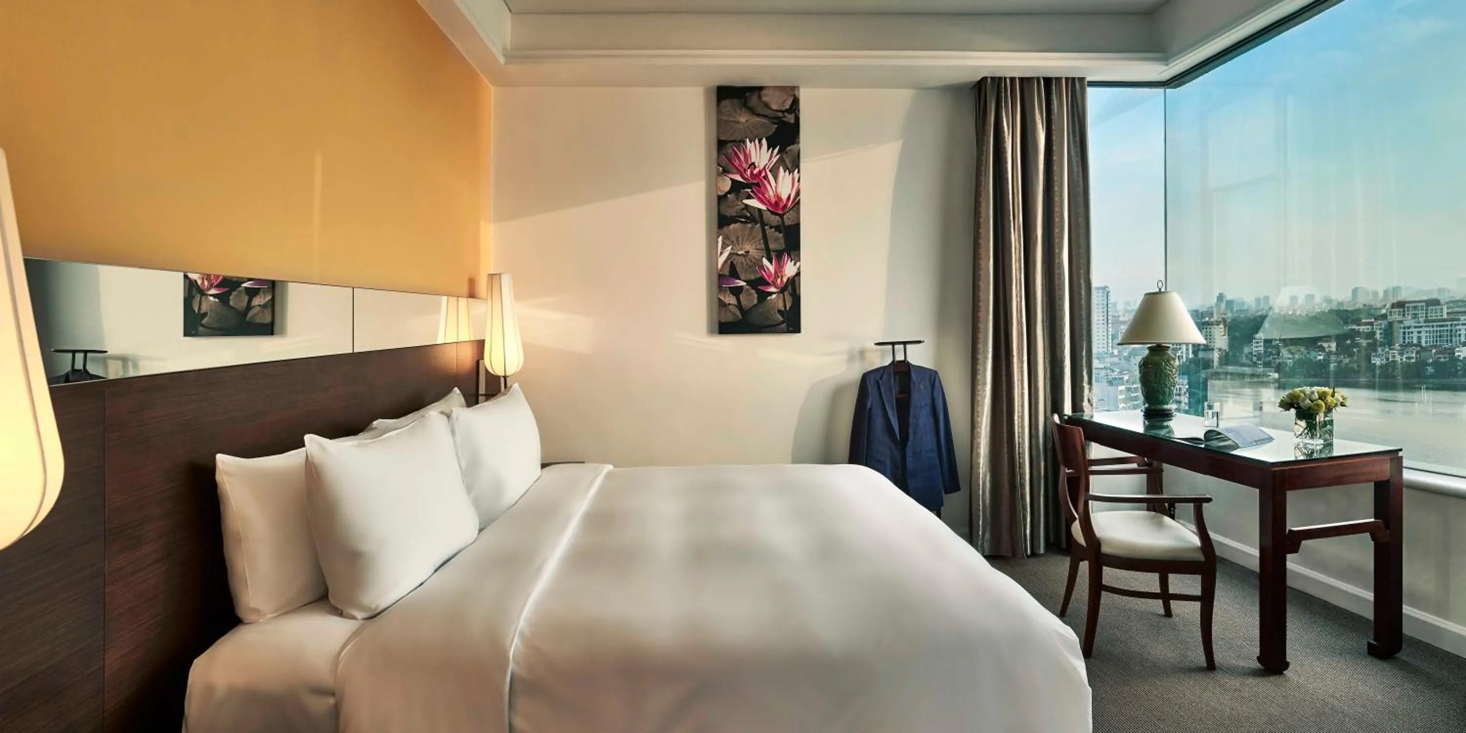 Studio Suite in Pan Pacific Hanoi