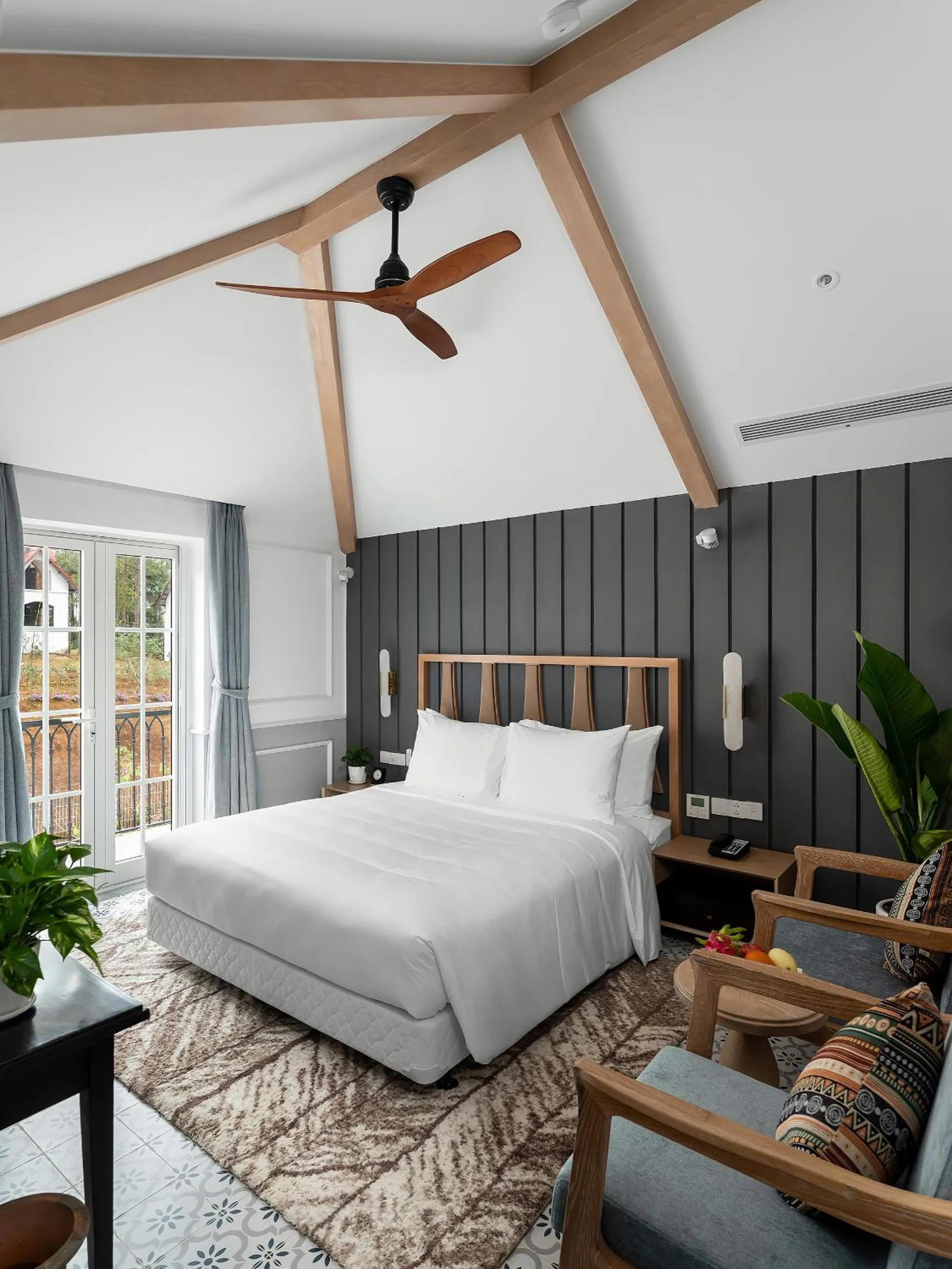 Executive Deluxe in Golden Boutique Hotel