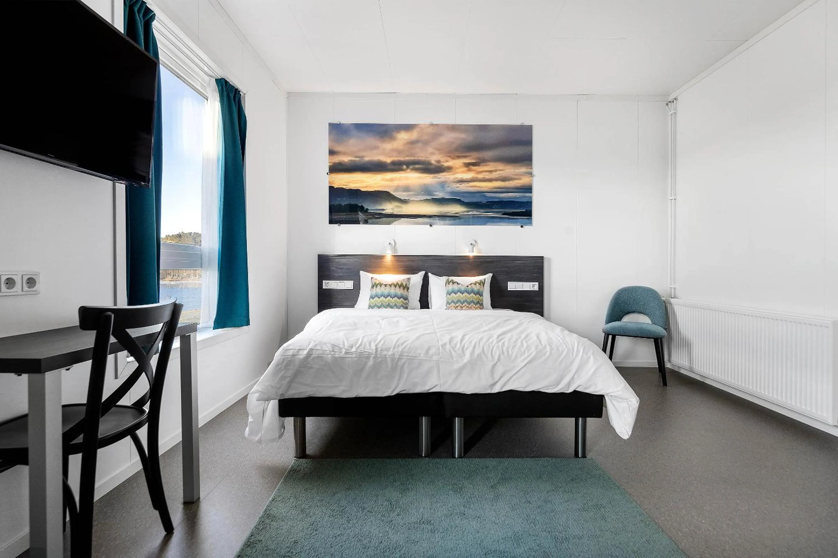 Economy Queen Room with Sofa Bed in Sure Hotel by Best Western Trondheim Airport