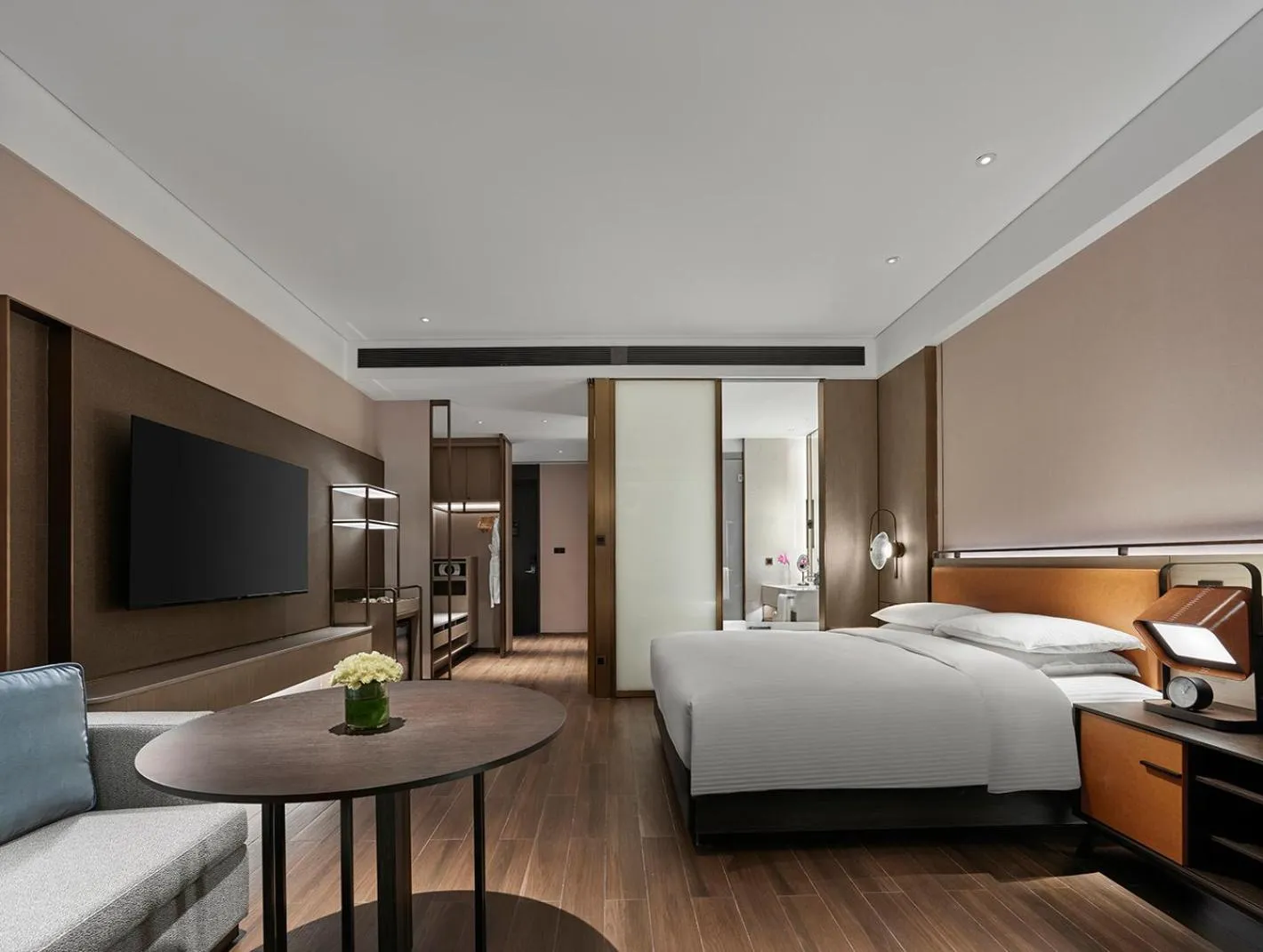Deluxe King Room in Hyatt Regency Shanghai Songjiang