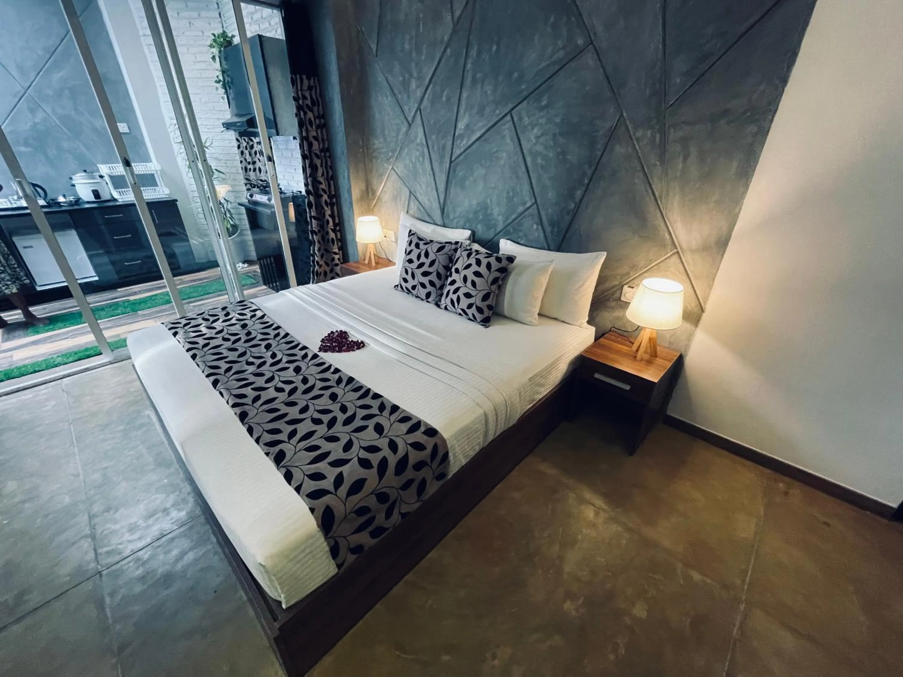 Studio with Spa Bath in 8 Plus Motels