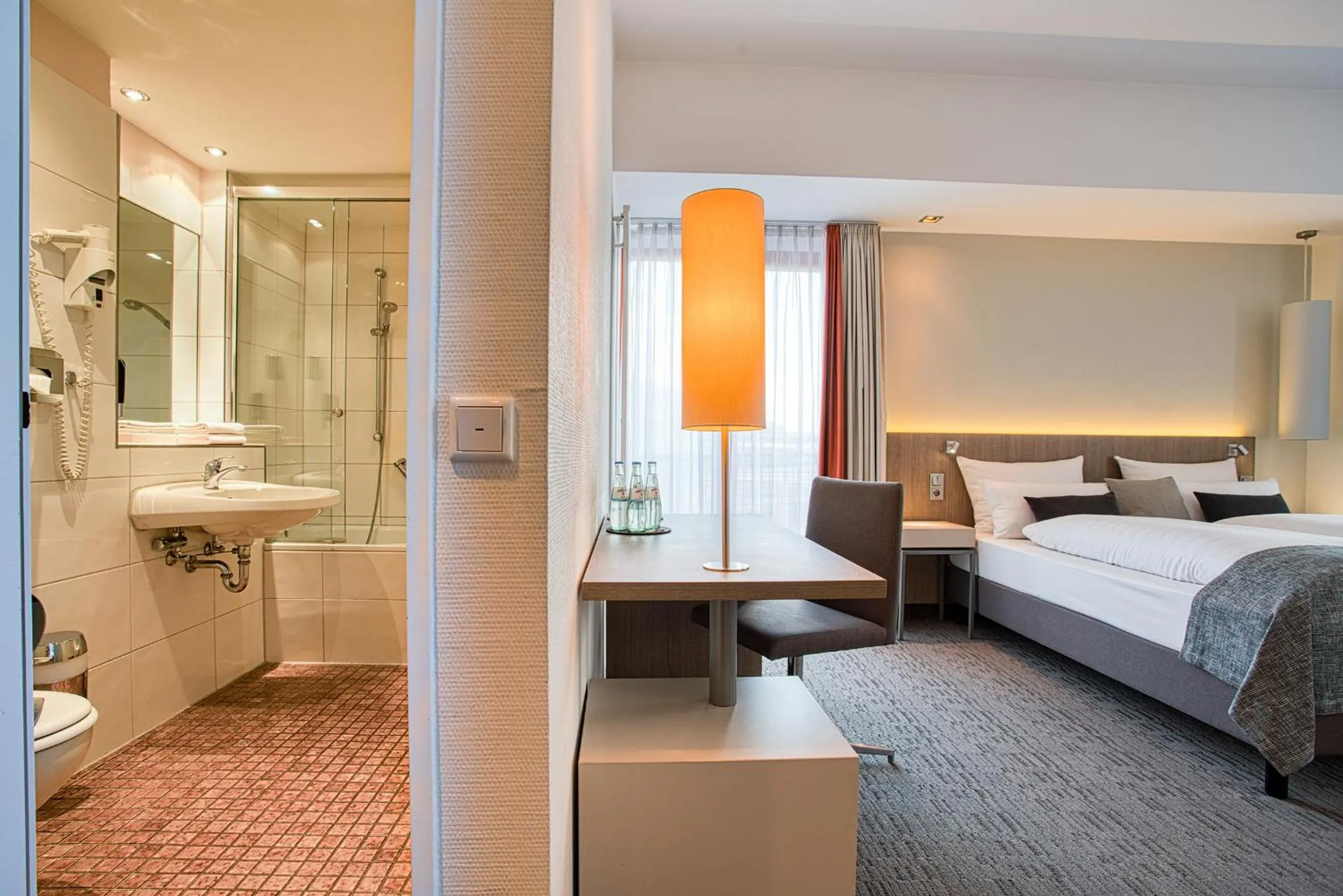 Superior Double Room in Kommerzhotel Köln