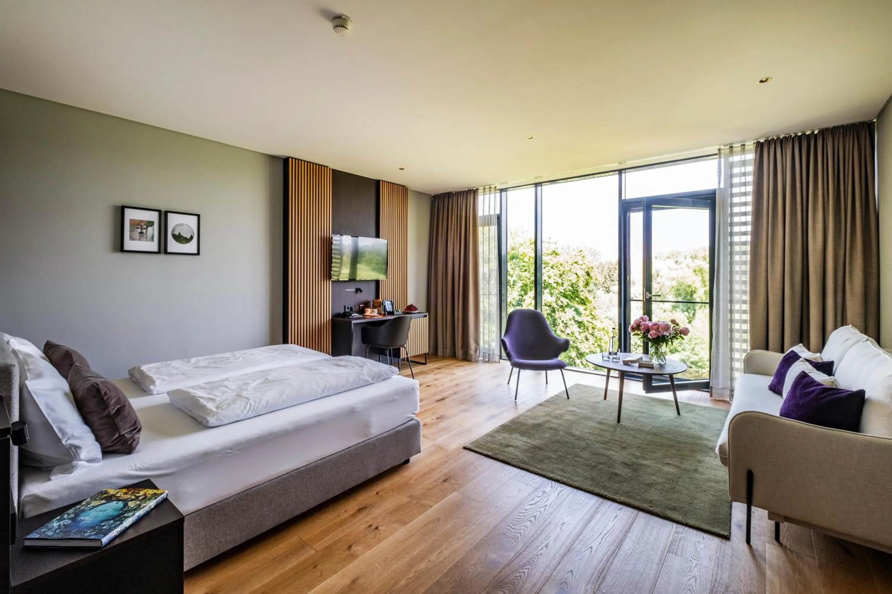 Deluxe with water view in Hotel Breitenburg