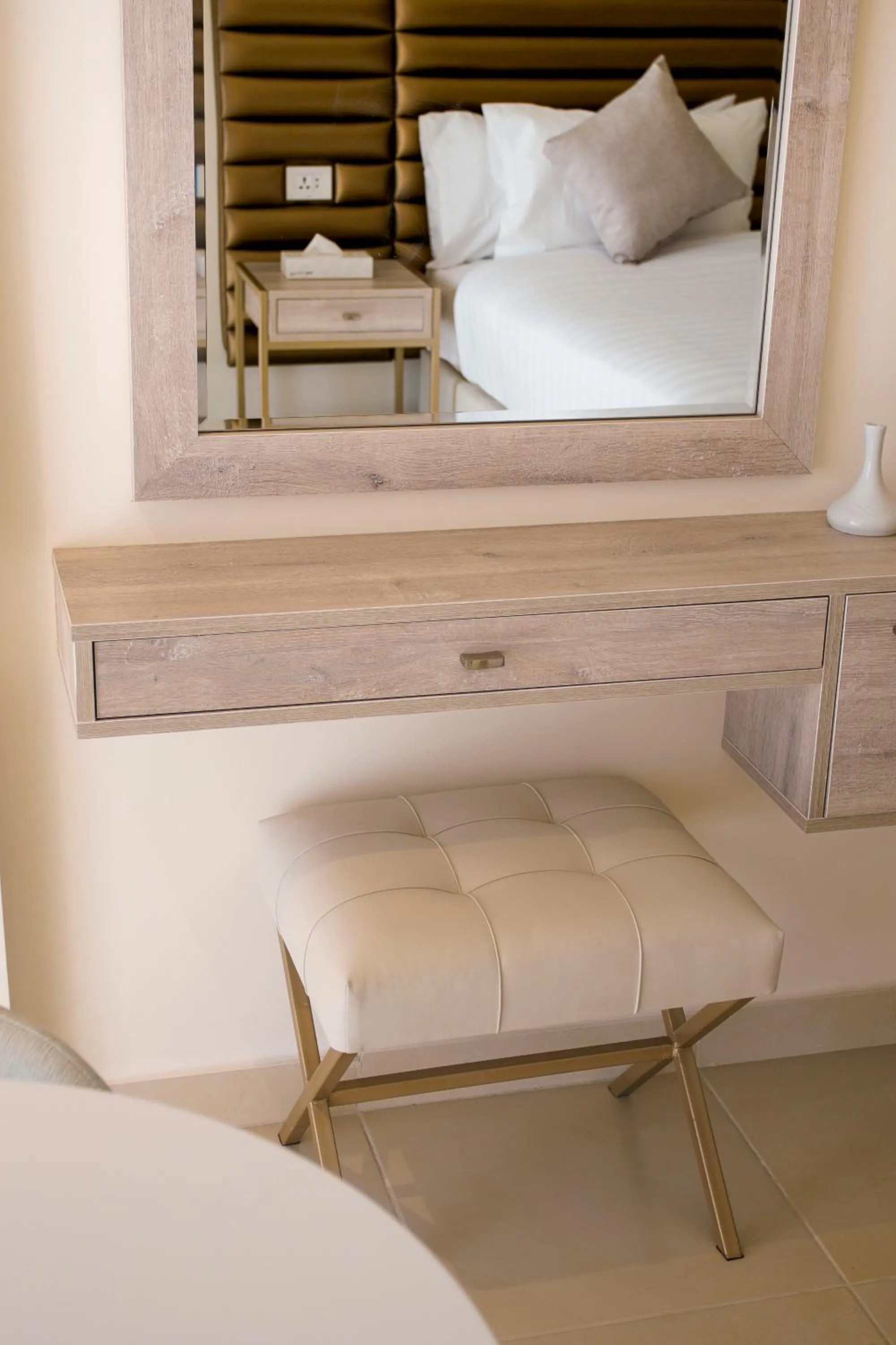 Deluxe Double Room with Balcony and Sea View in Sea view hotel