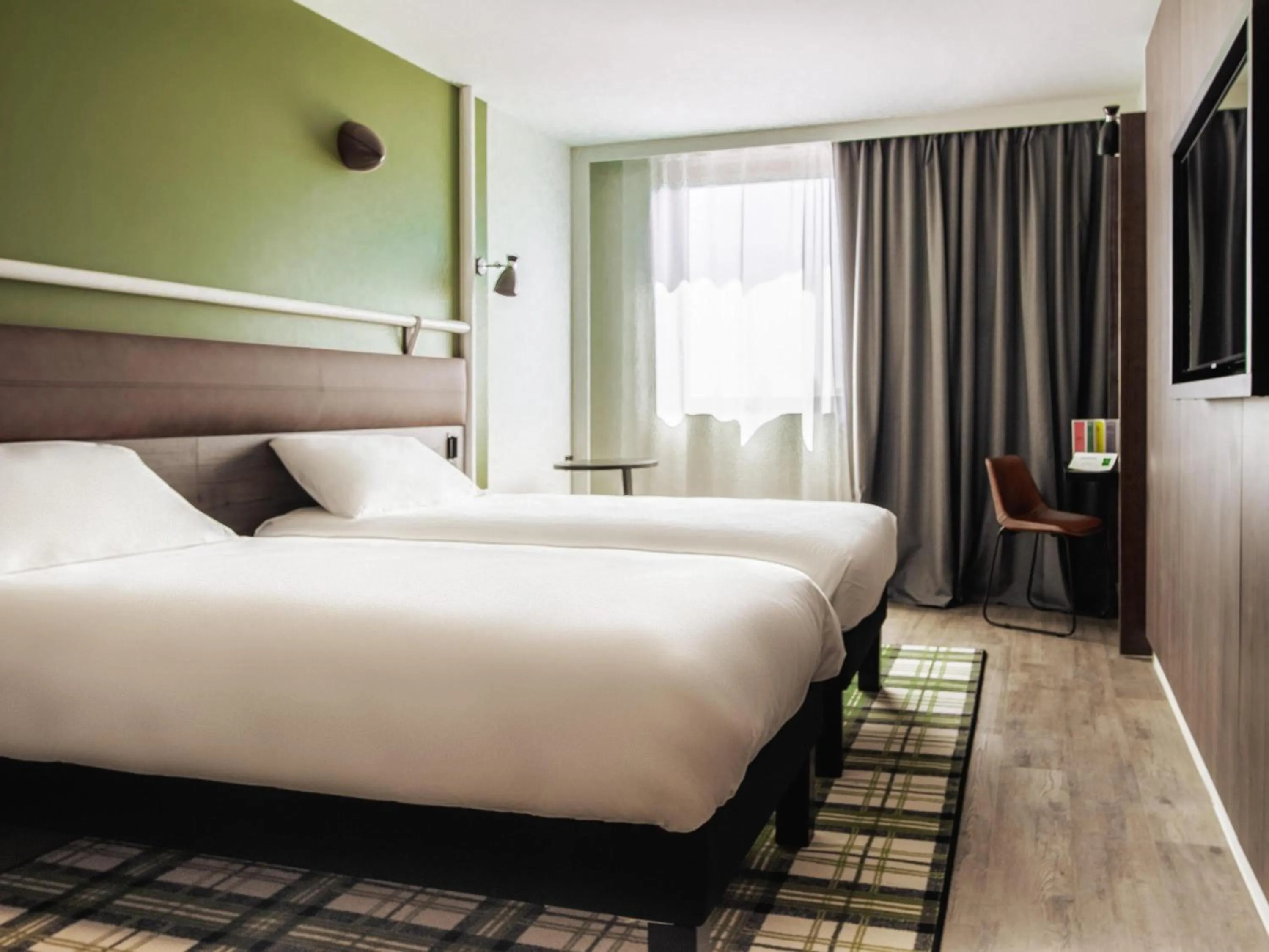 Standard Twin Room in ibis Styles Castelnaudary