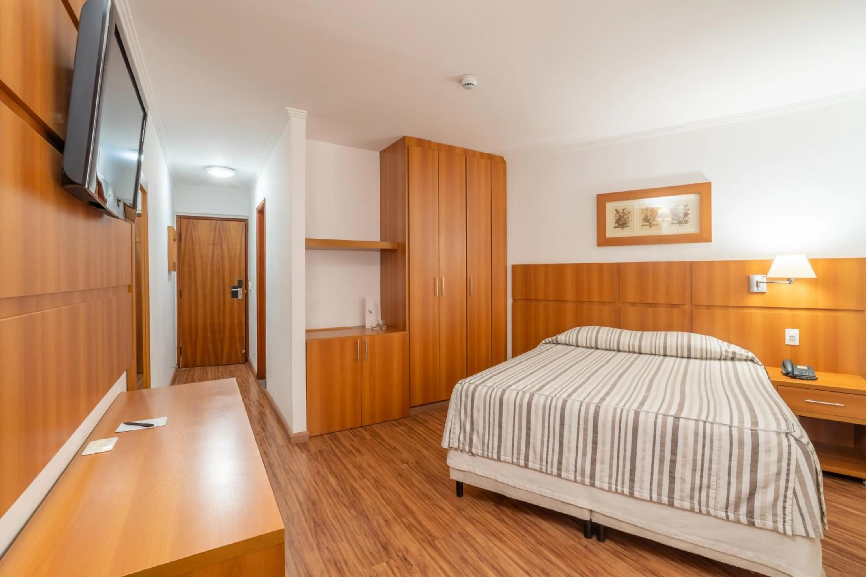 Economy Single Room - single occupancy in Hotel Plaza Mayor