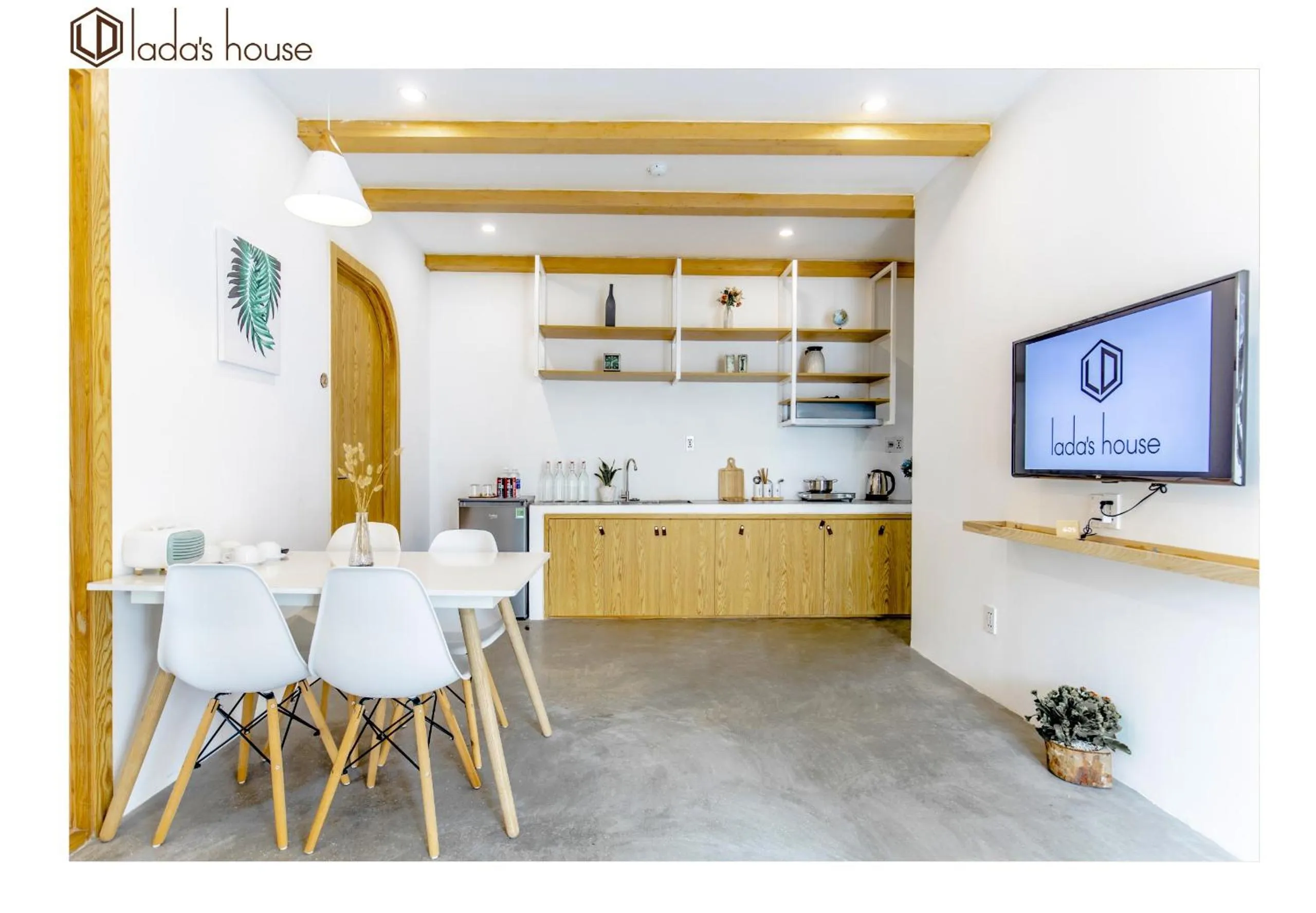 Family Room with Bath in LaDa's House Da Nang