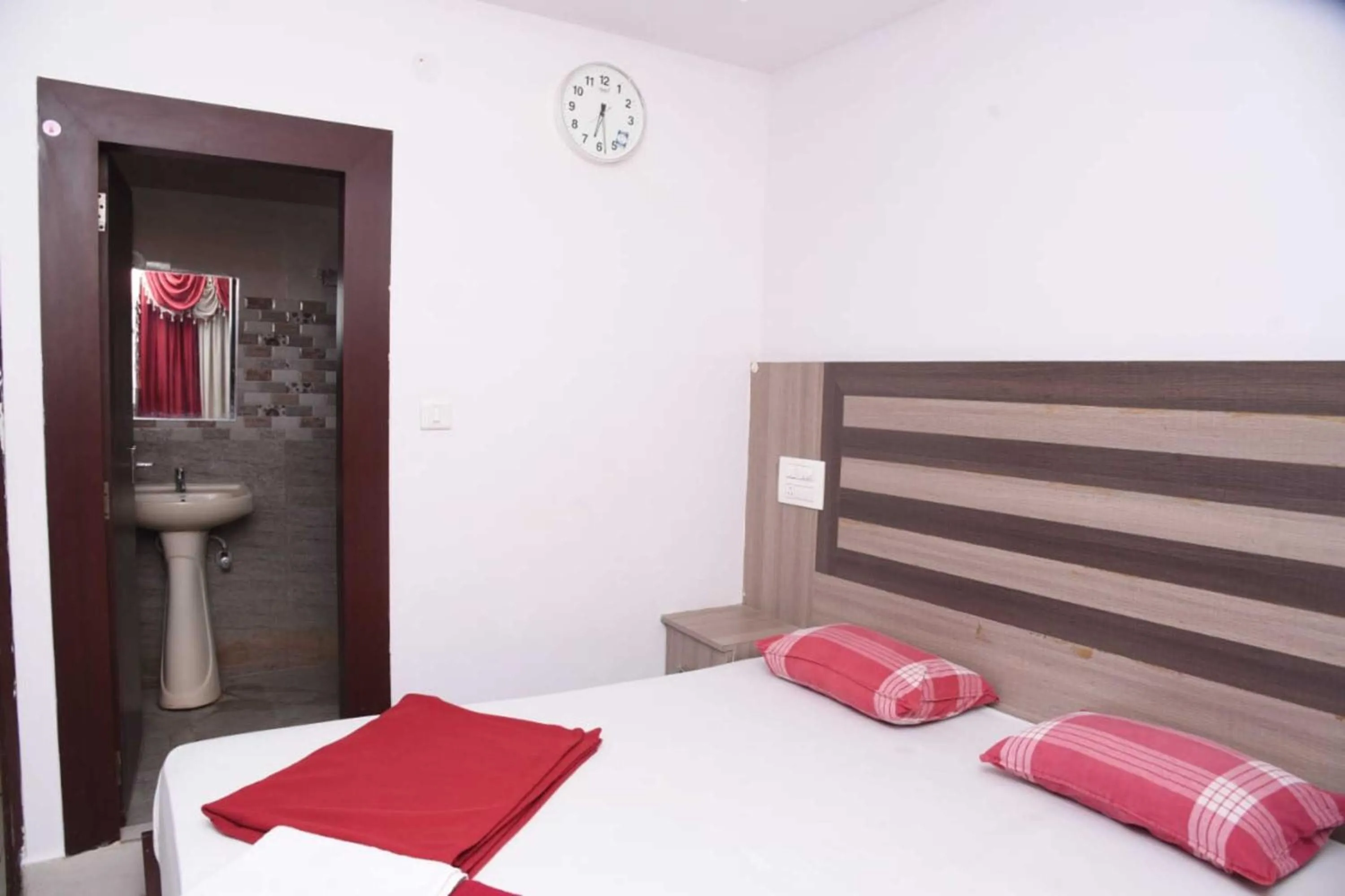 Deluxe Room in Star Bliss Plaza