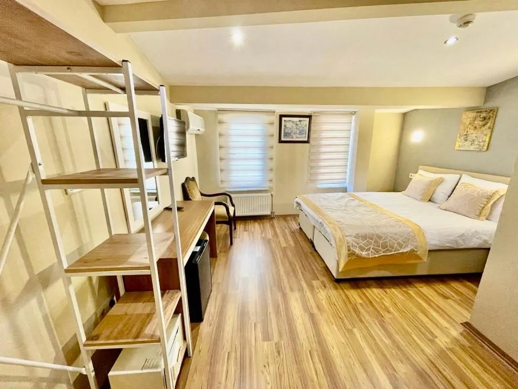 Standard Double or Twin Room in Timeks Hotel Sultanahmet