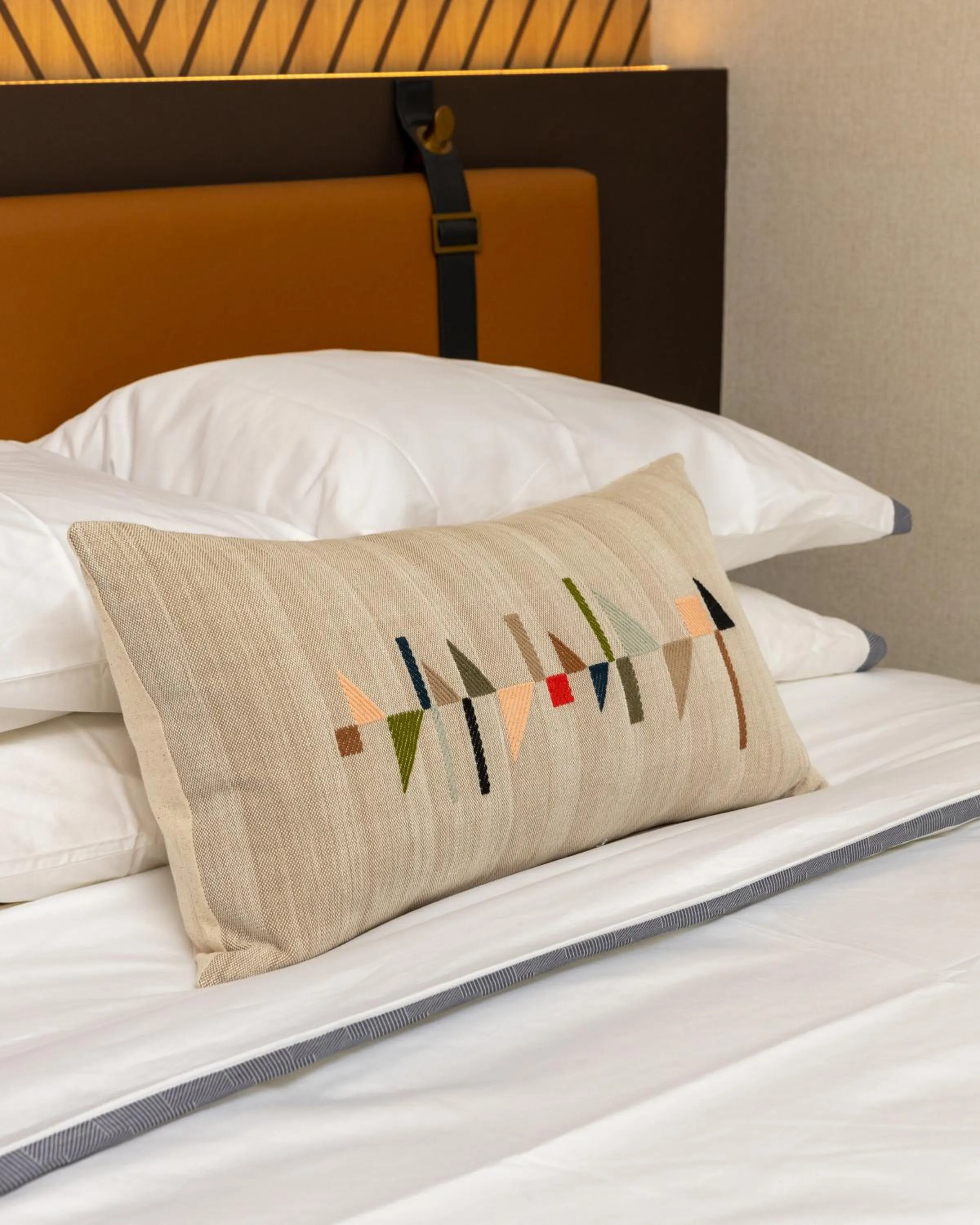 Deluxe King Room with Urban View in The Ellison, Oklahoma City, a Tribute Portfolio Hotel