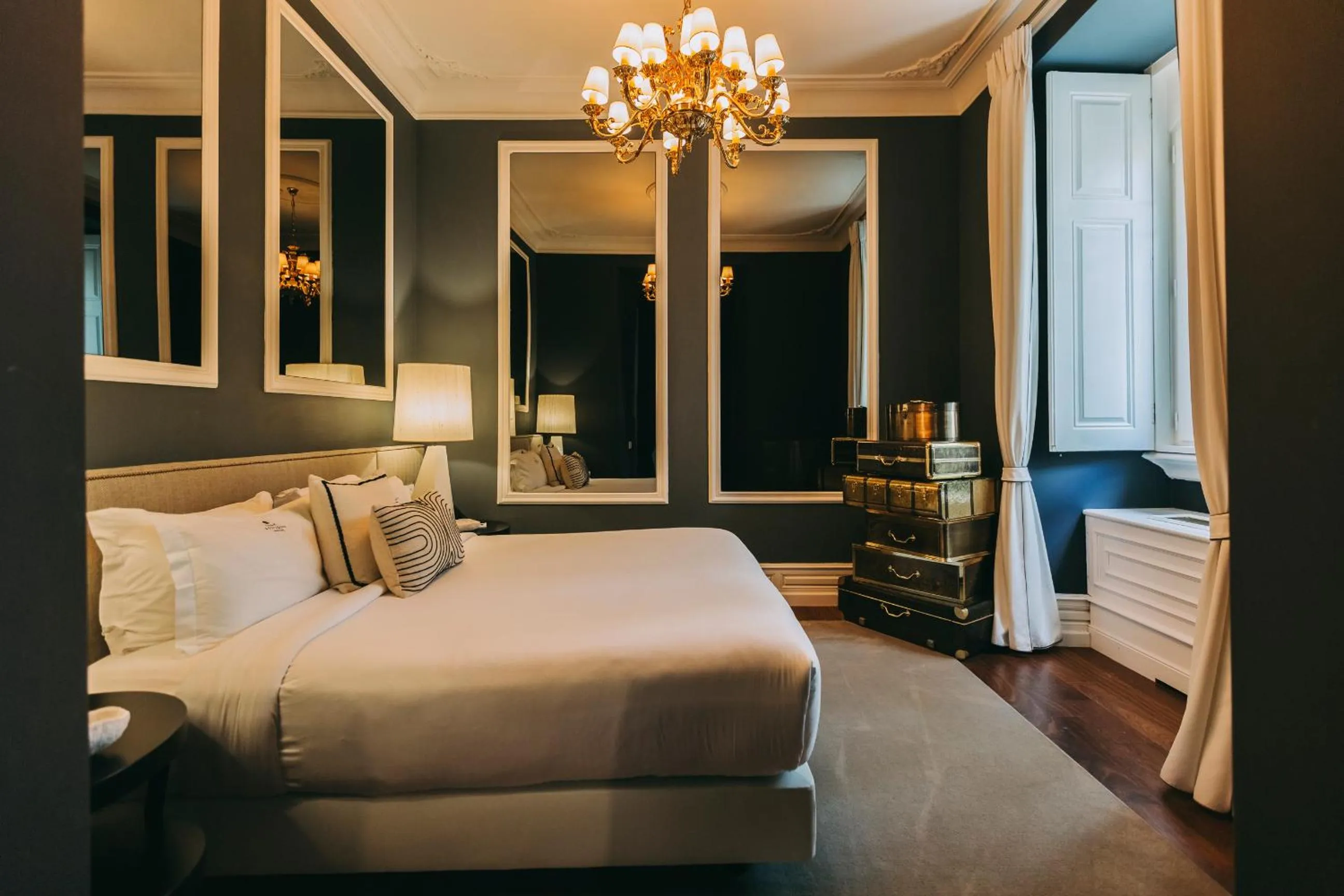 Royal Suite in Torel Palace Lisbon