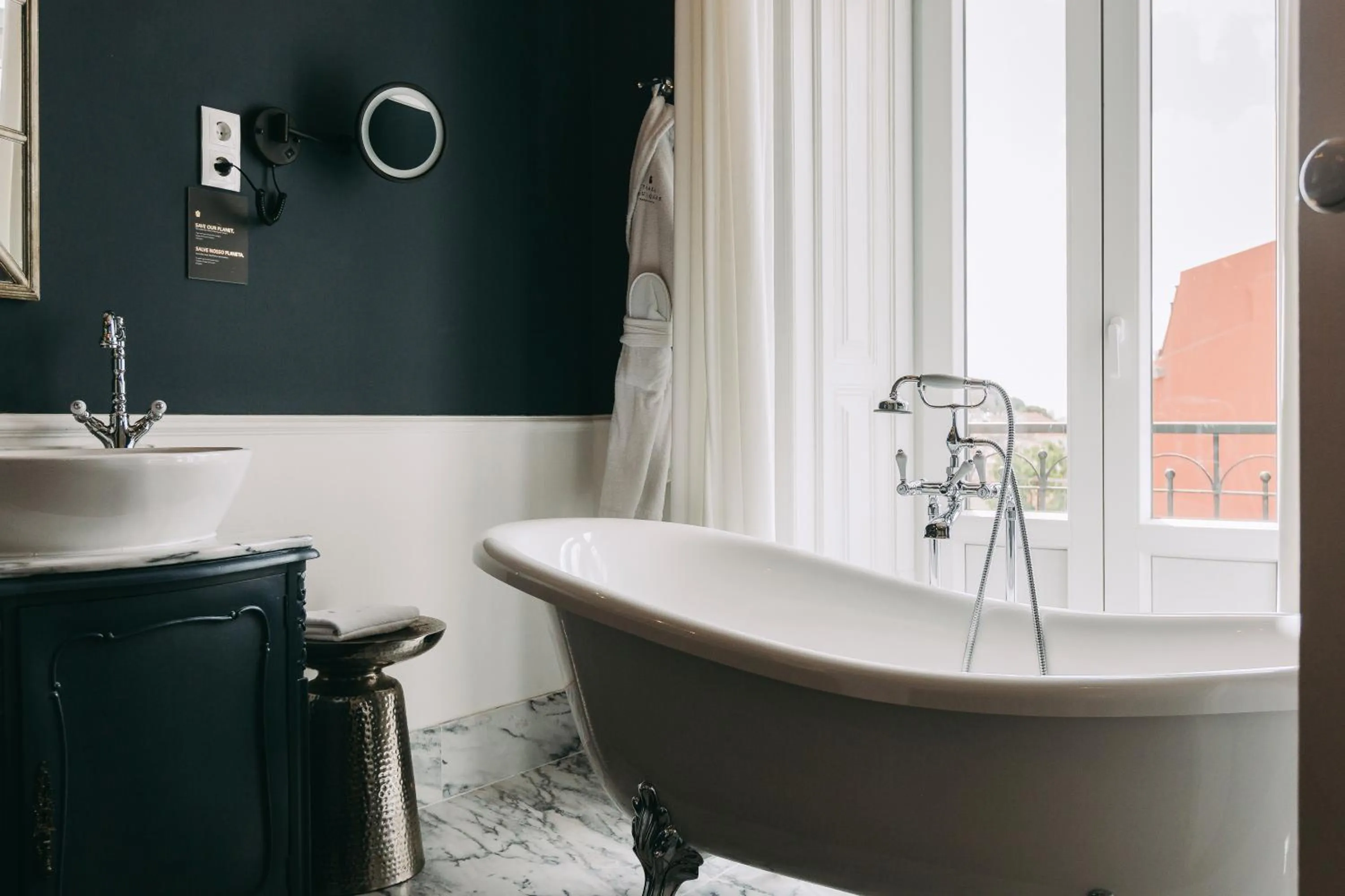 Imperial Suite in Torel Palace Lisbon