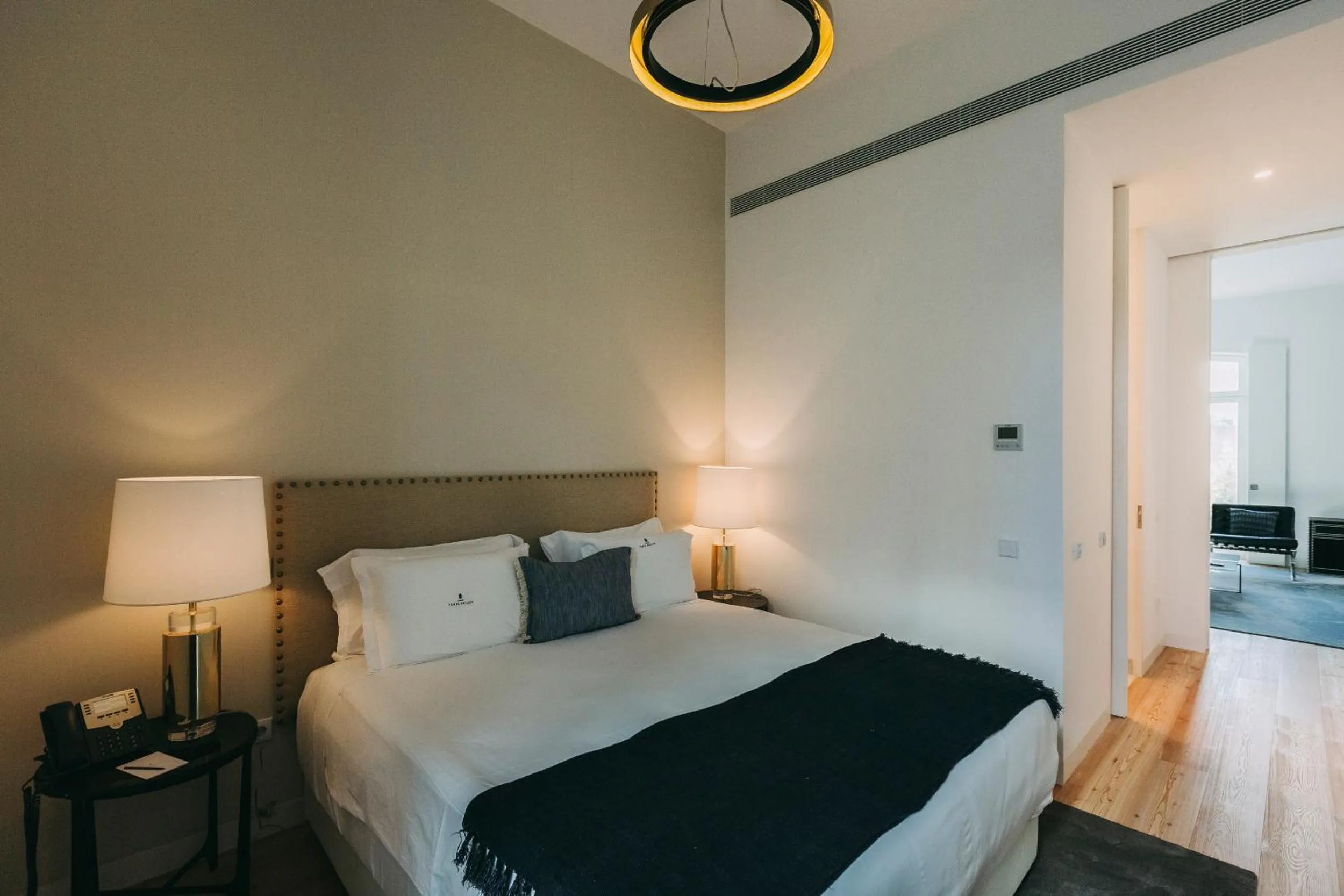 Apartment with Terrace in Torel Palace Lisbon