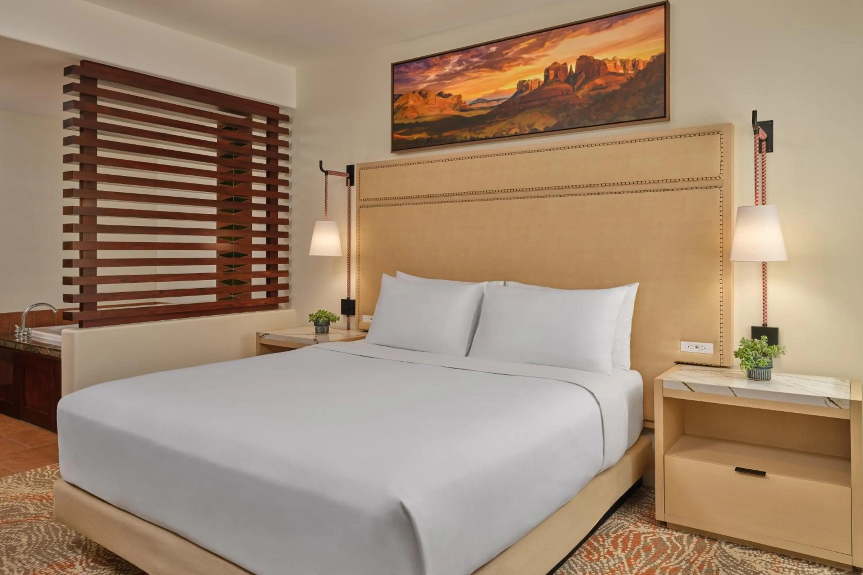 One Bedroom Accessible Shower in Hyatt Vacation Club at Pinon Pointe, Sedona