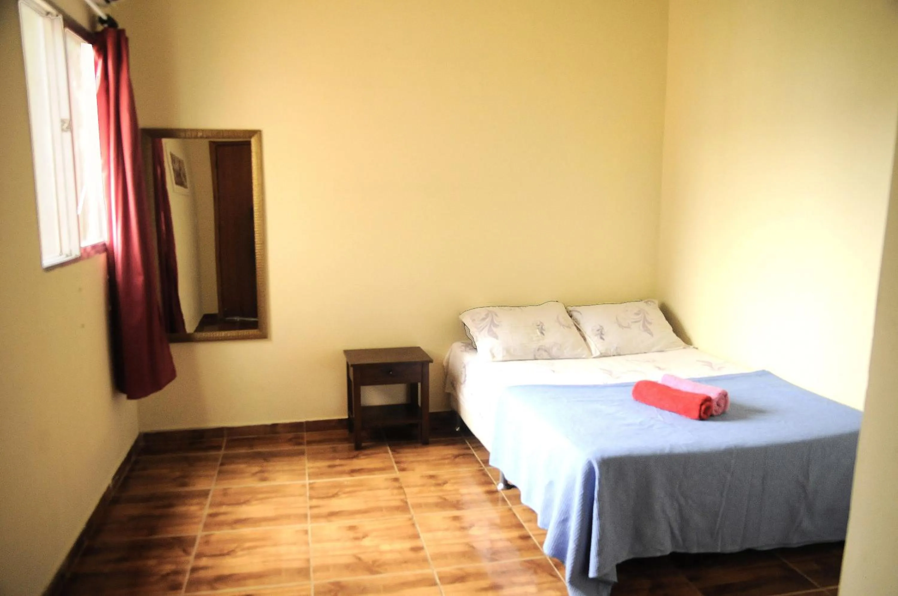 Double Bed Private Room Ensuite in Le House Hostel