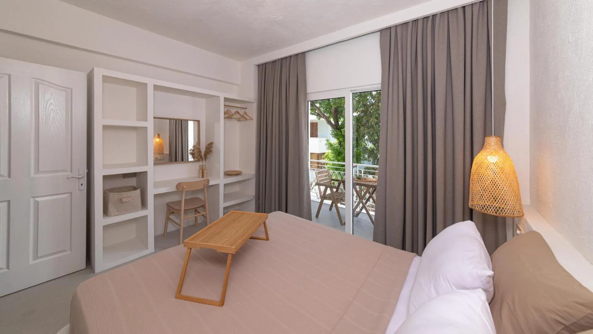 Standard Apartment in L'olive homes