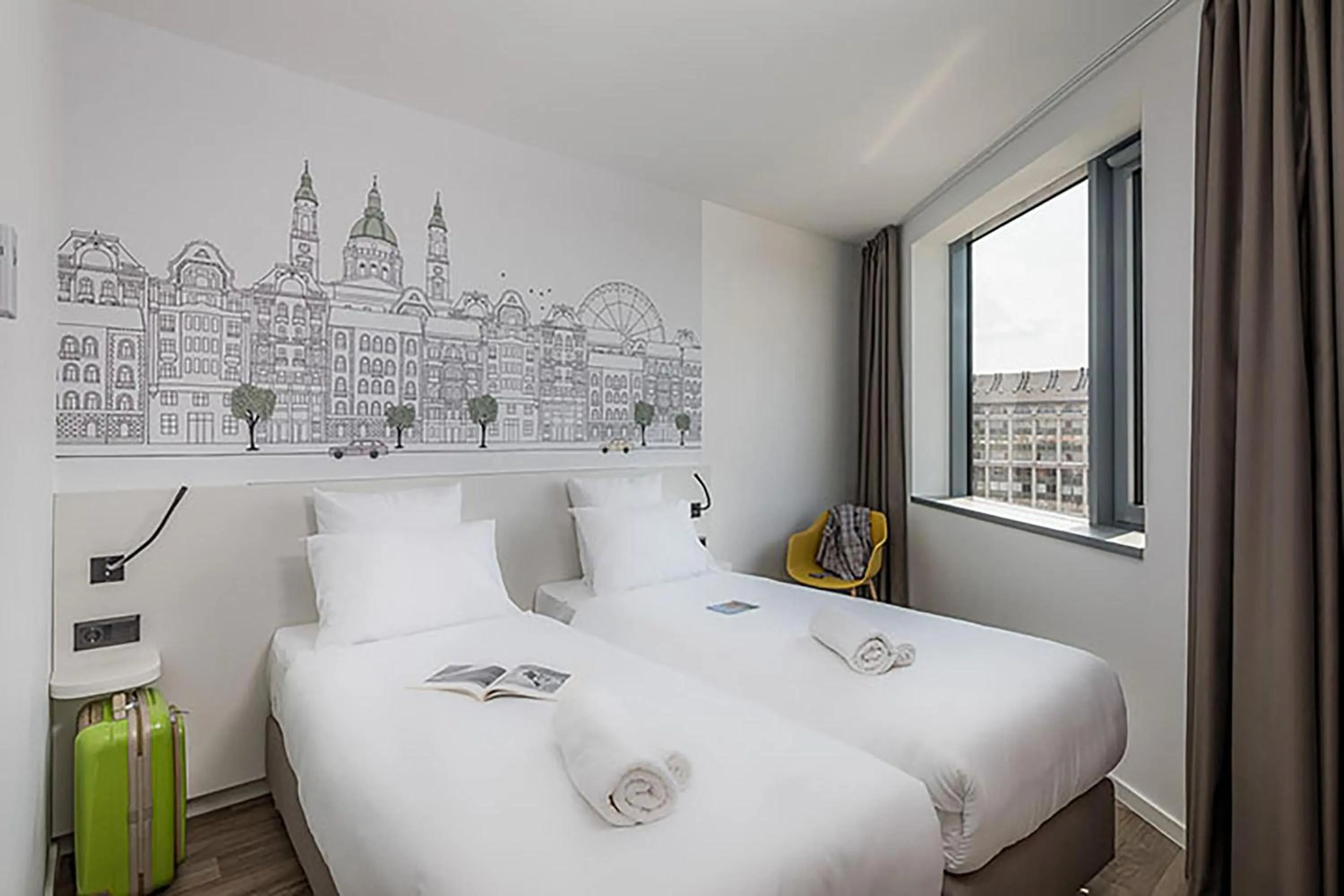 Deluxe Twin Room in B&B Hotel Budapest City
