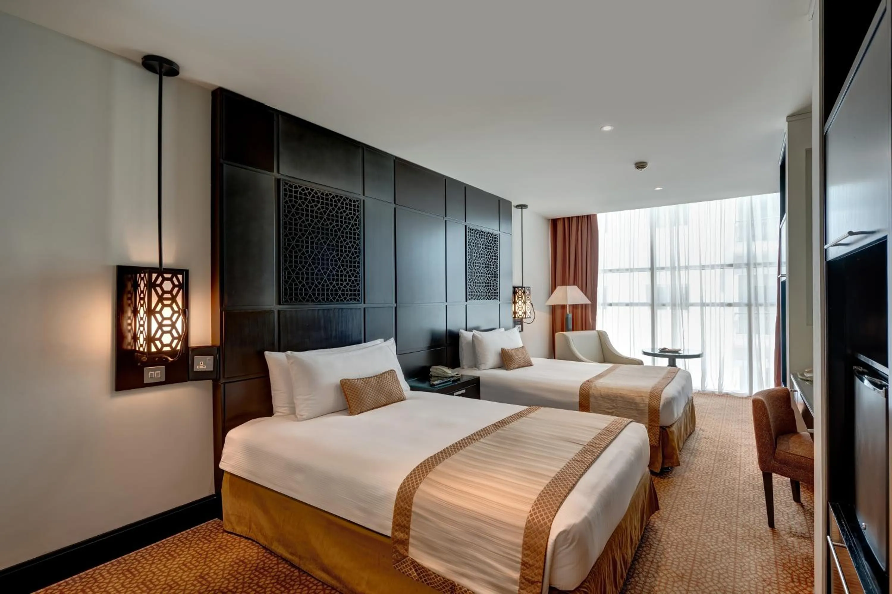 Standard Twin Room with City View in Holiday Inn Dubai Al Barsha by IHG