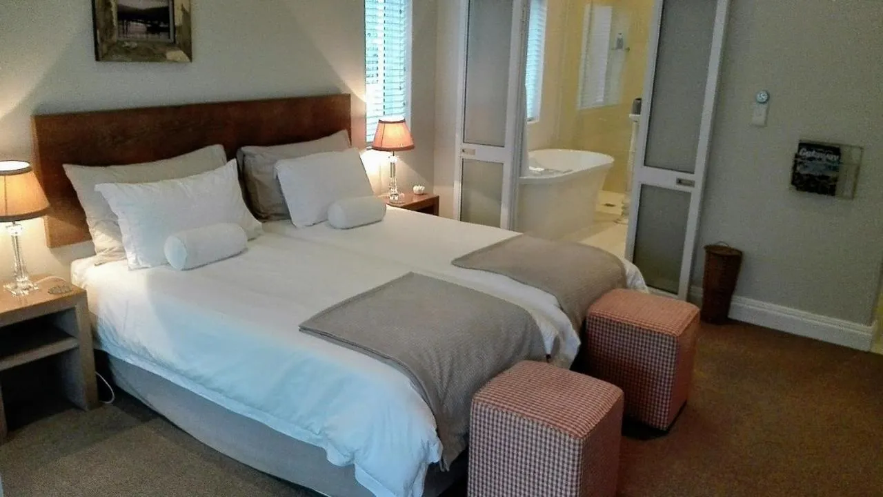 Double Room - single occupancy in Kowie River Guest House