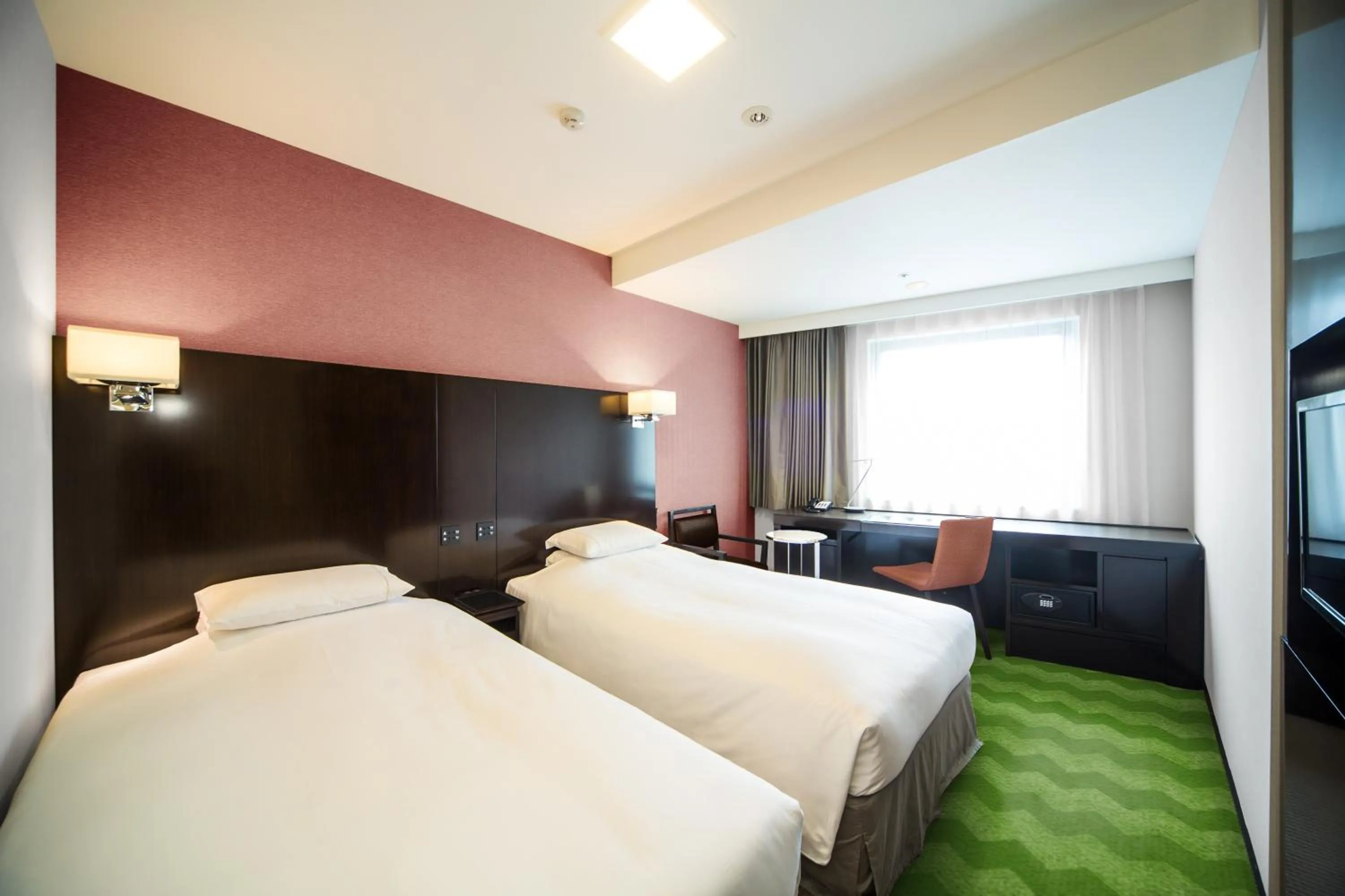 Renovated Standard Twin Room - Non-Smoking in The Royal Park Canvas Nagoya