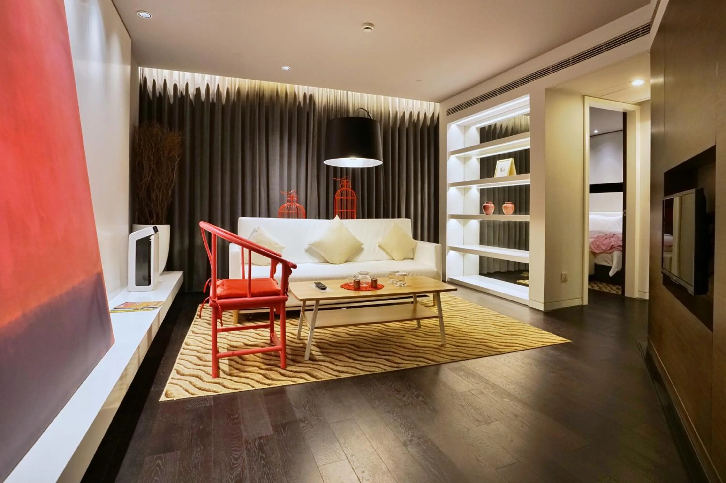 Ultra Sassy Double Suite in Metropolo Dahua Hotel Shanghai