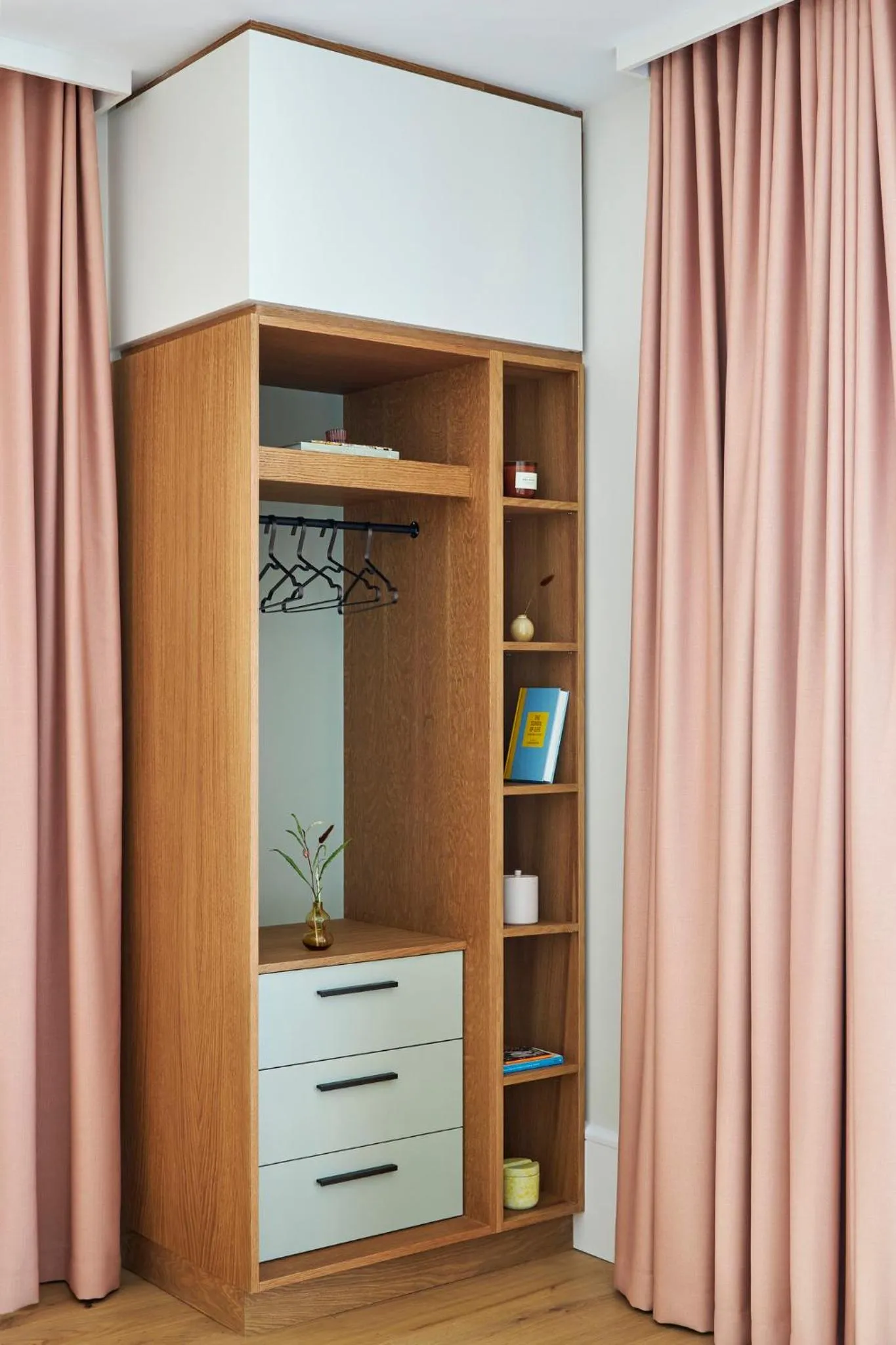 Two-Bedroom Suite in Turing Locke Cambridge