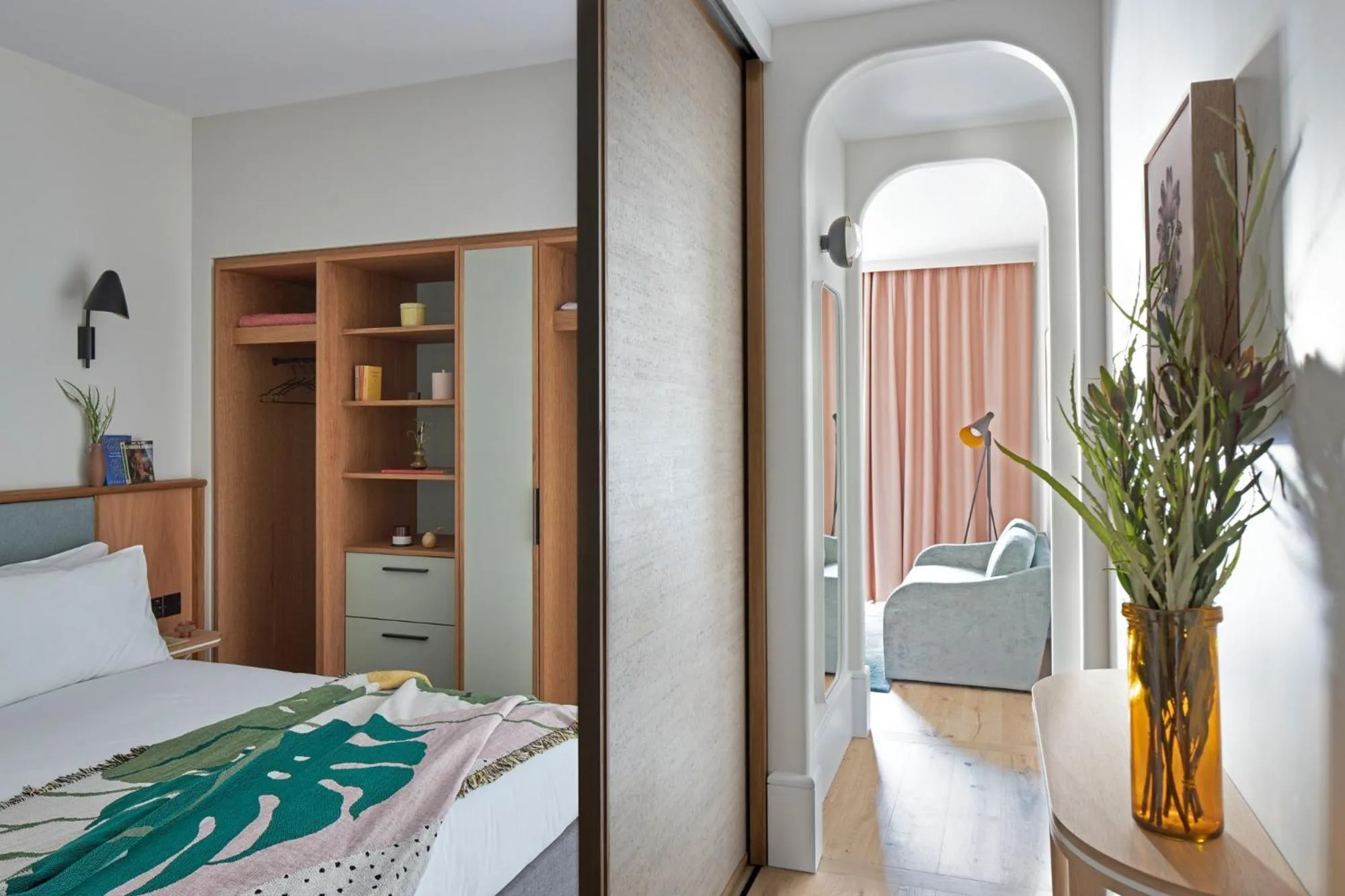 One-Bedroom Family Apartment in Turing Locke Cambridge