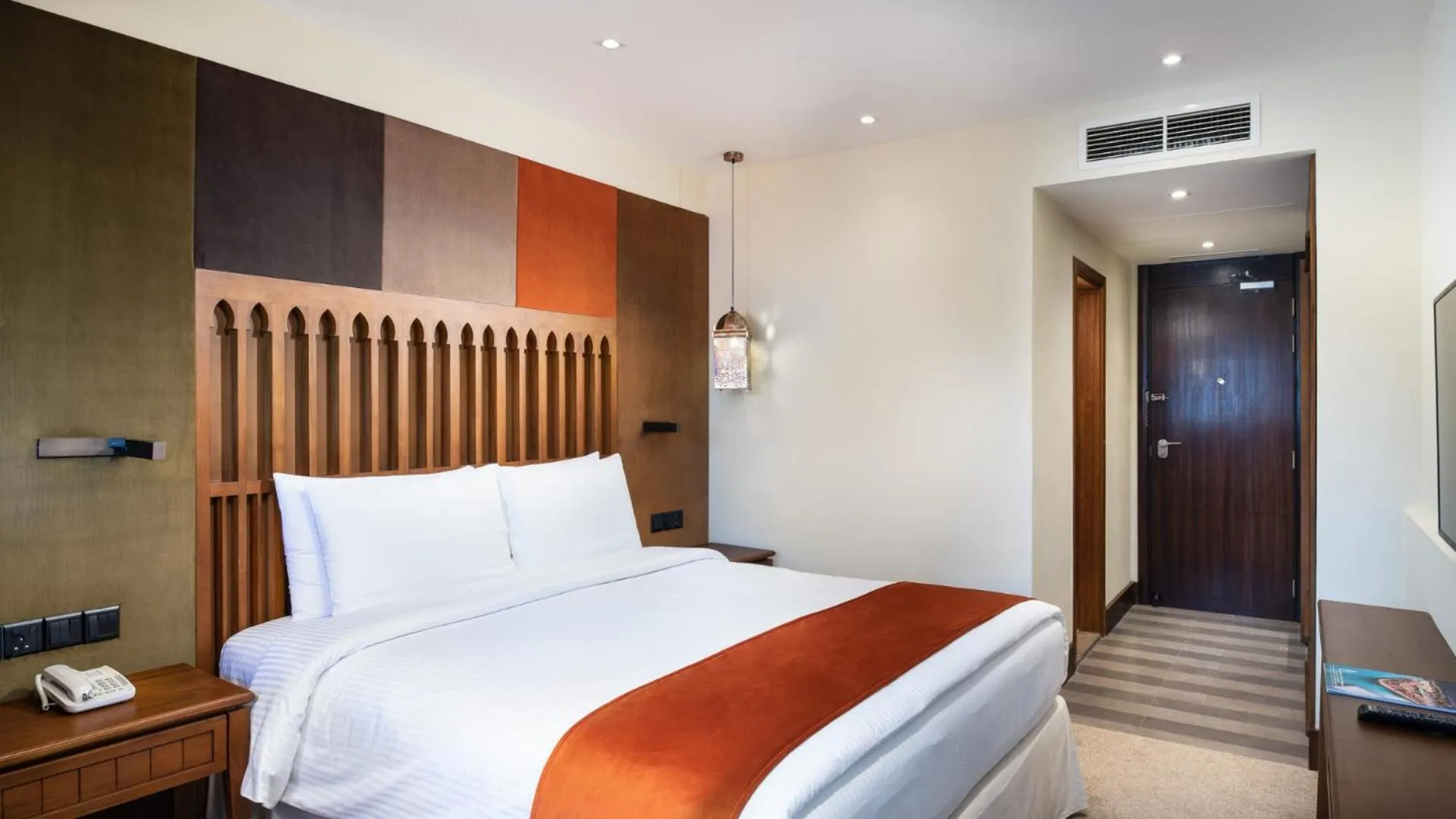 Superior Room in Al Falaj Hotel