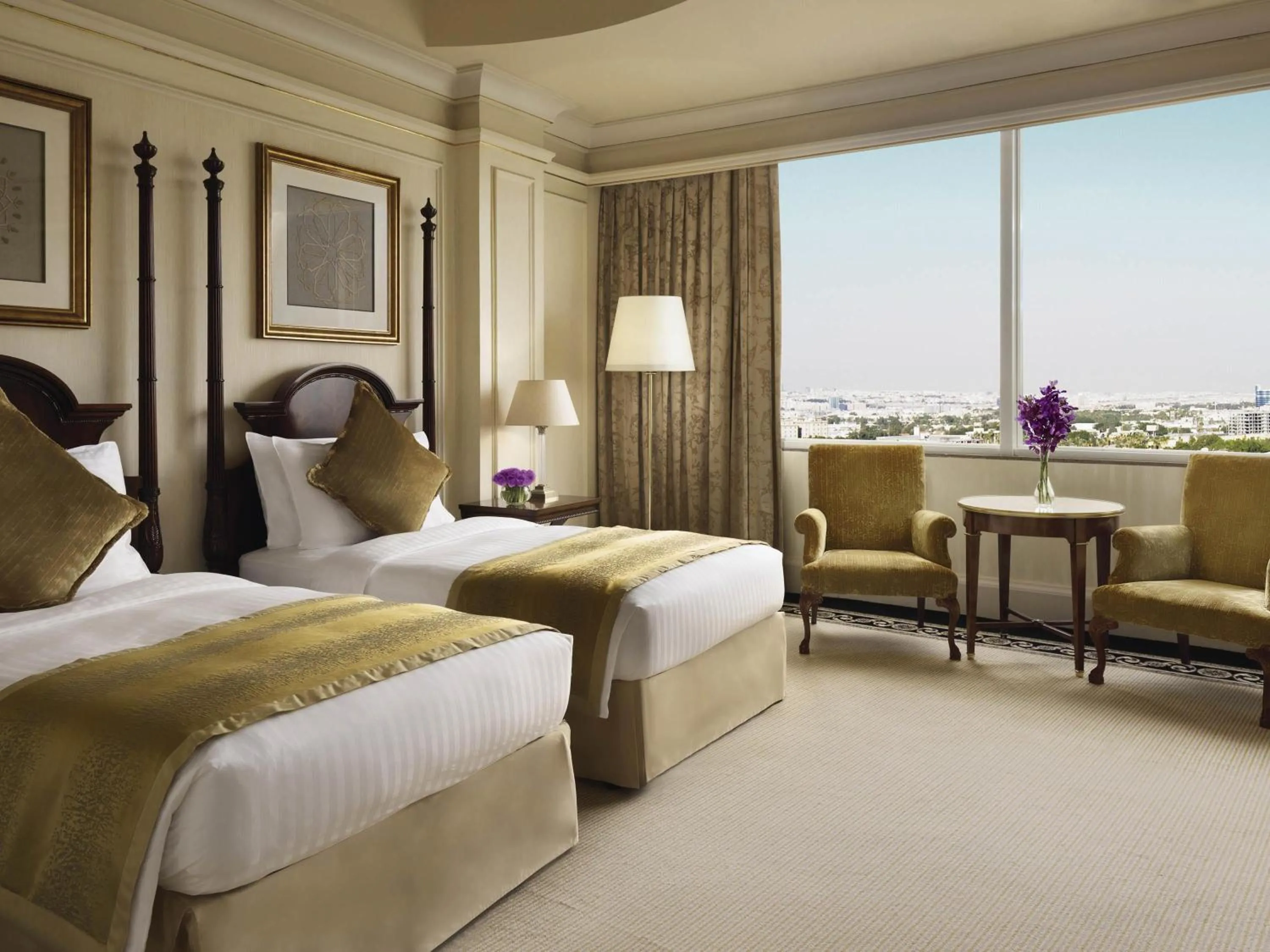 Deluxe Twin Room with Partial Sea View in Mövenpick Hotel Al Khobar