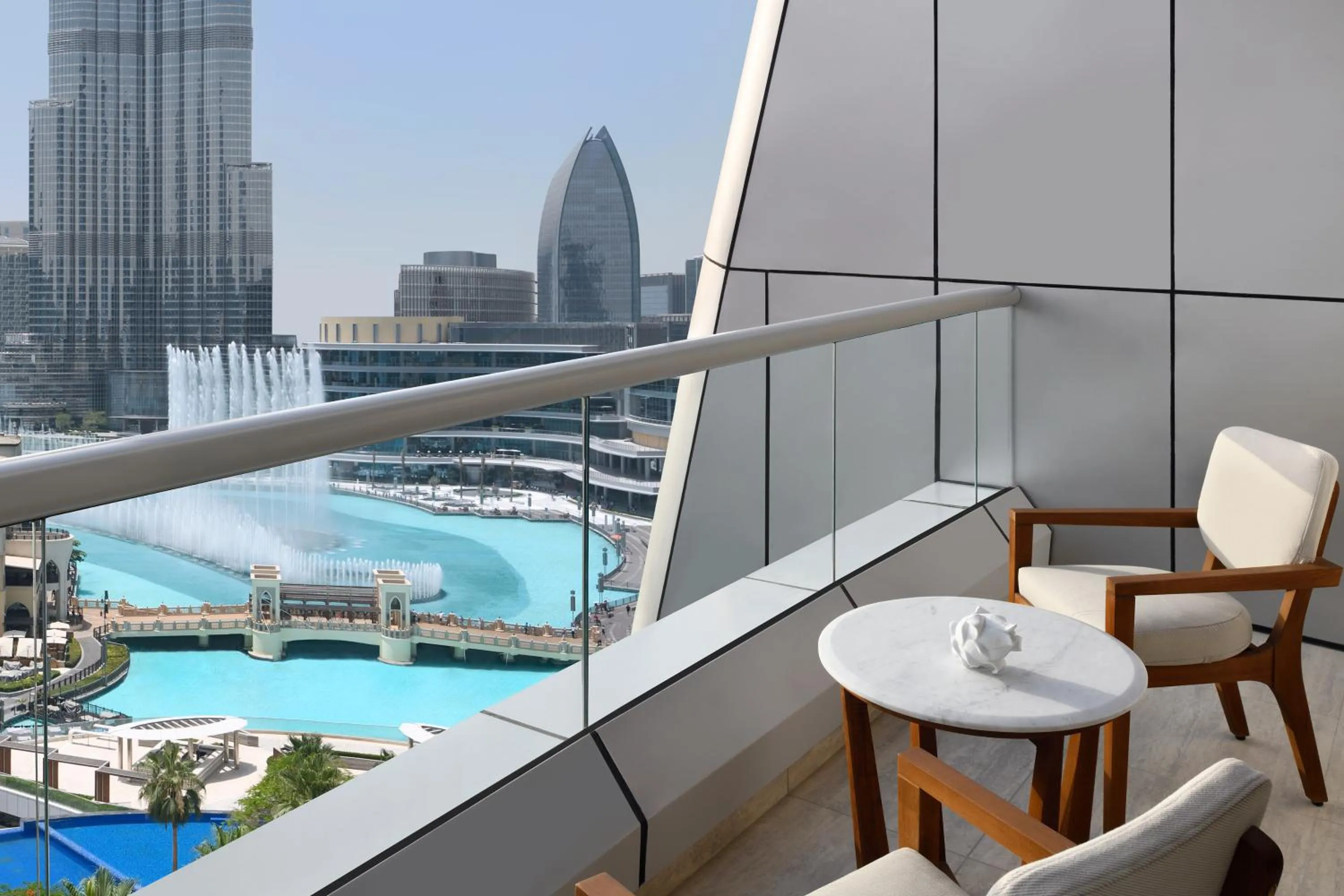 One Bedroom Burj Khalifa & Fountain View Residence in Address Downtown