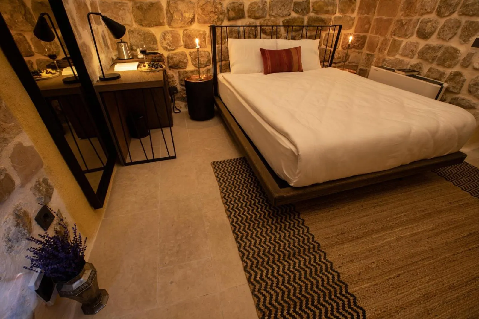 Standard Double Room - No Window in Mirsoum Hotel