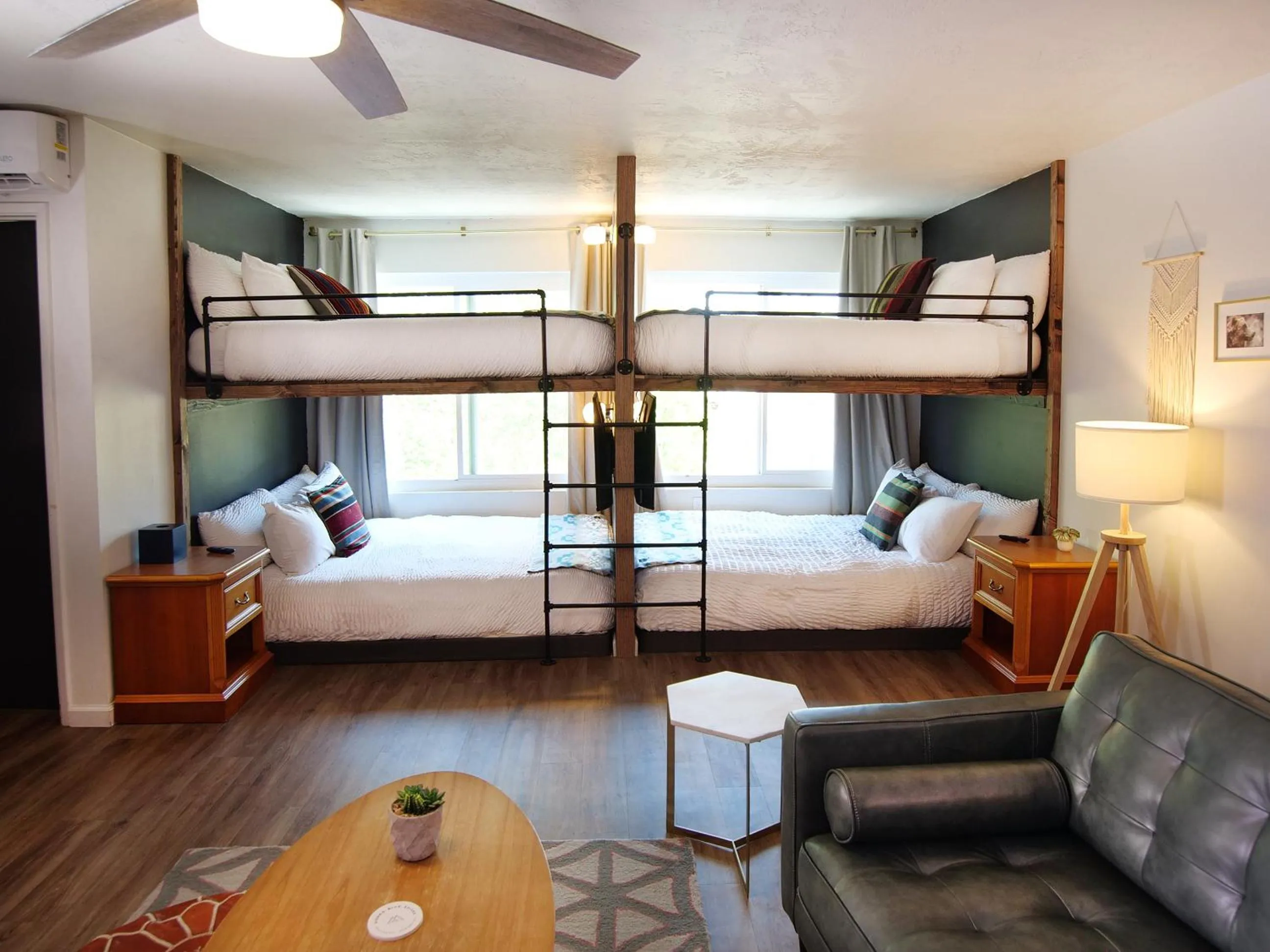 Deluxe Family Suite in Sierra Blue Hotel & Swim Club