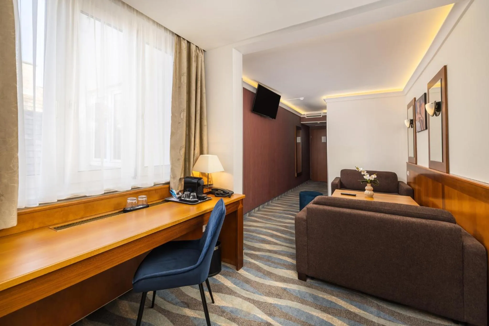 Deluxe Room with Balcony in Carlton Hotel Buda Castle