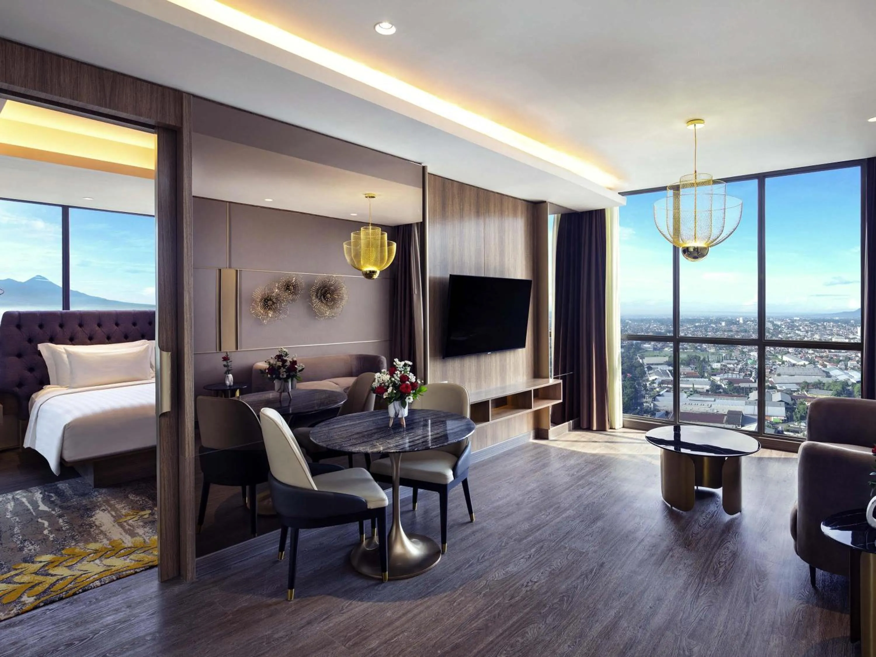 Executive King Suite with Mountain View in Grand Mercure Malang