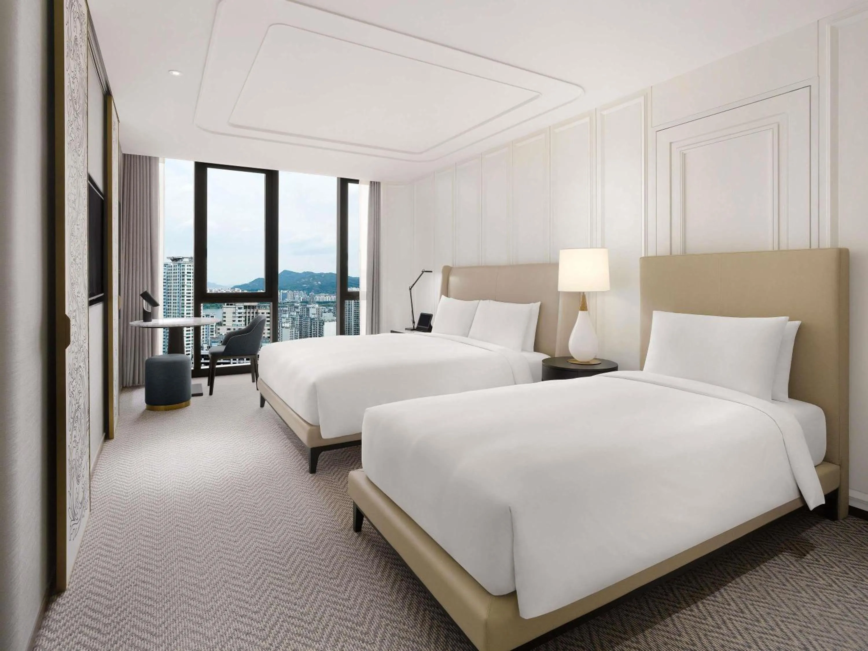 Luxury Family King Room with Single Bed in Sofitel Ambassador Seoul Hotel & Serviced Residences