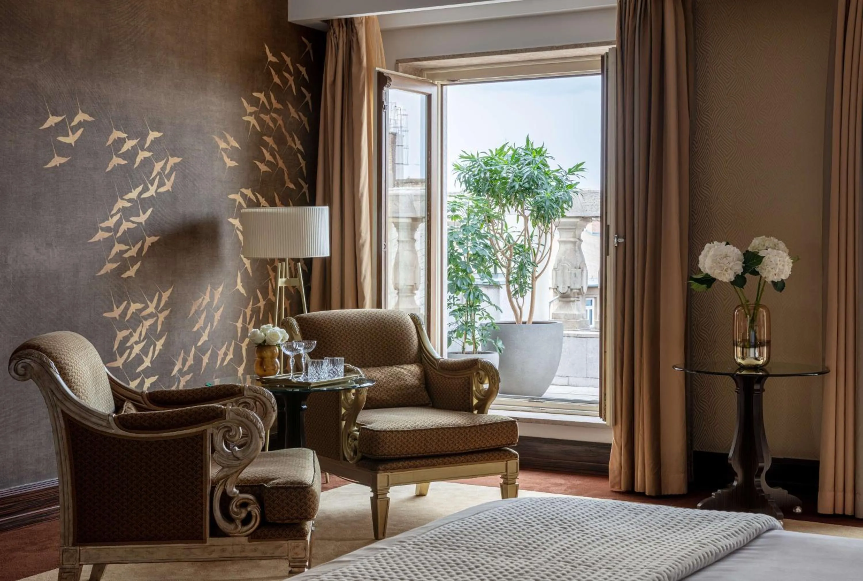 Executive Suite with Terrace in Anantara New York Palace Budapest - A Leading Hotel of the World