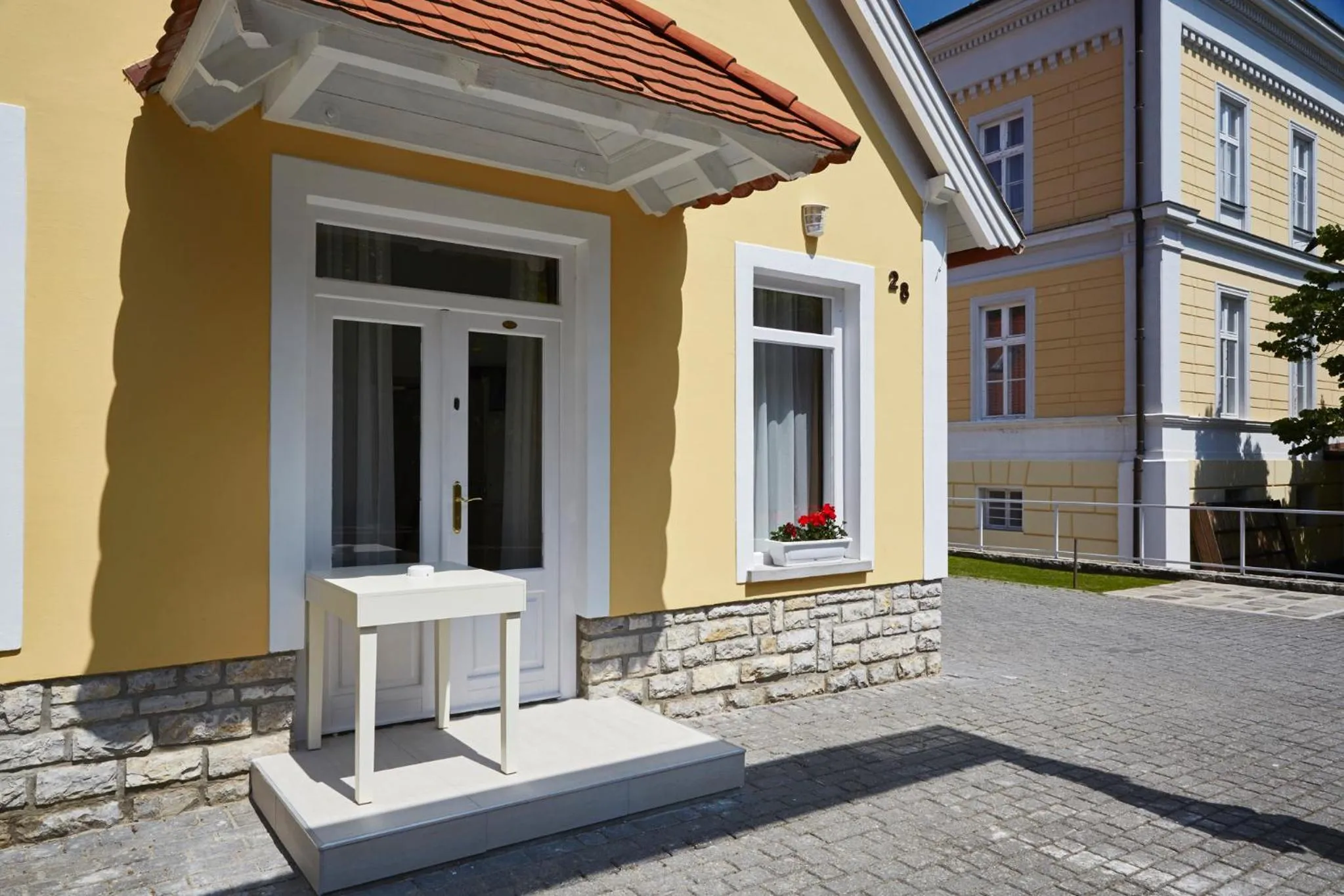 Studio - Split Level in Hotel Astoria