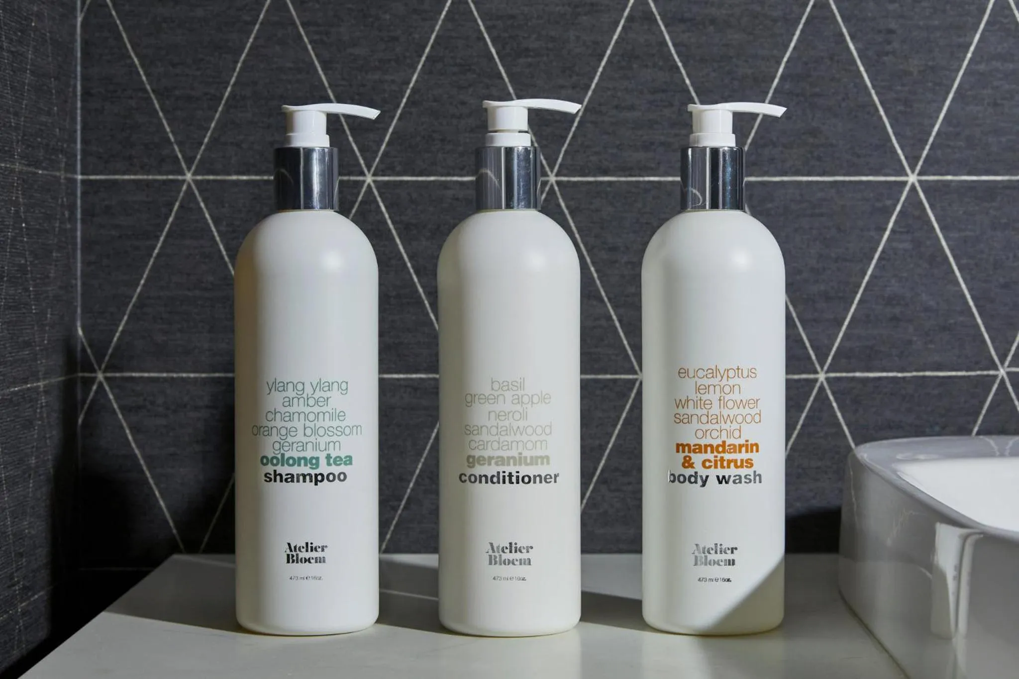 Essential Queen Room with Two Queen Beds and Courtyard View in Kimpton Marlowe by IHG