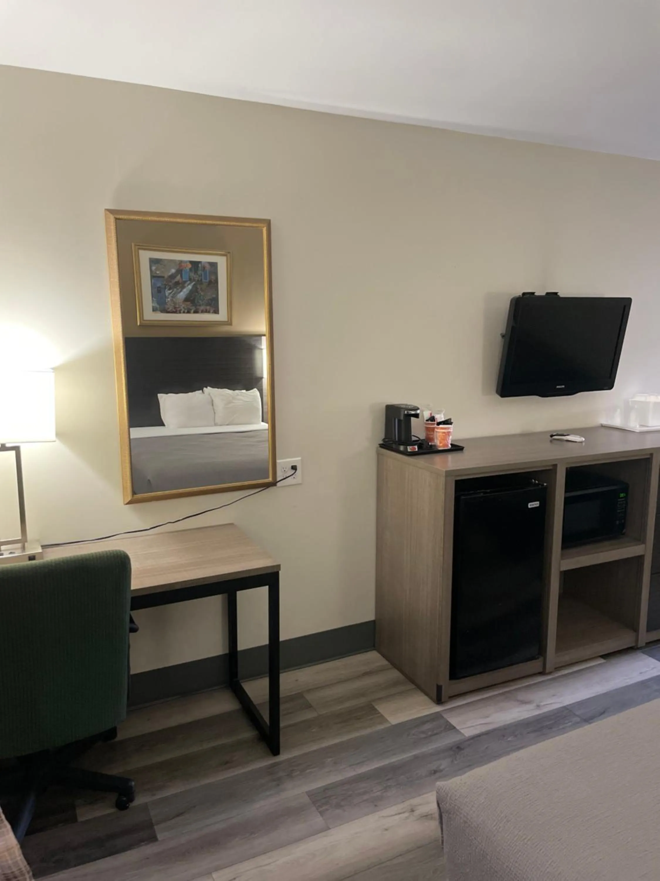 King Room with Sofa Bed - Non-Smoking in Quality Inn & Suites Goodyear - Phoenix West