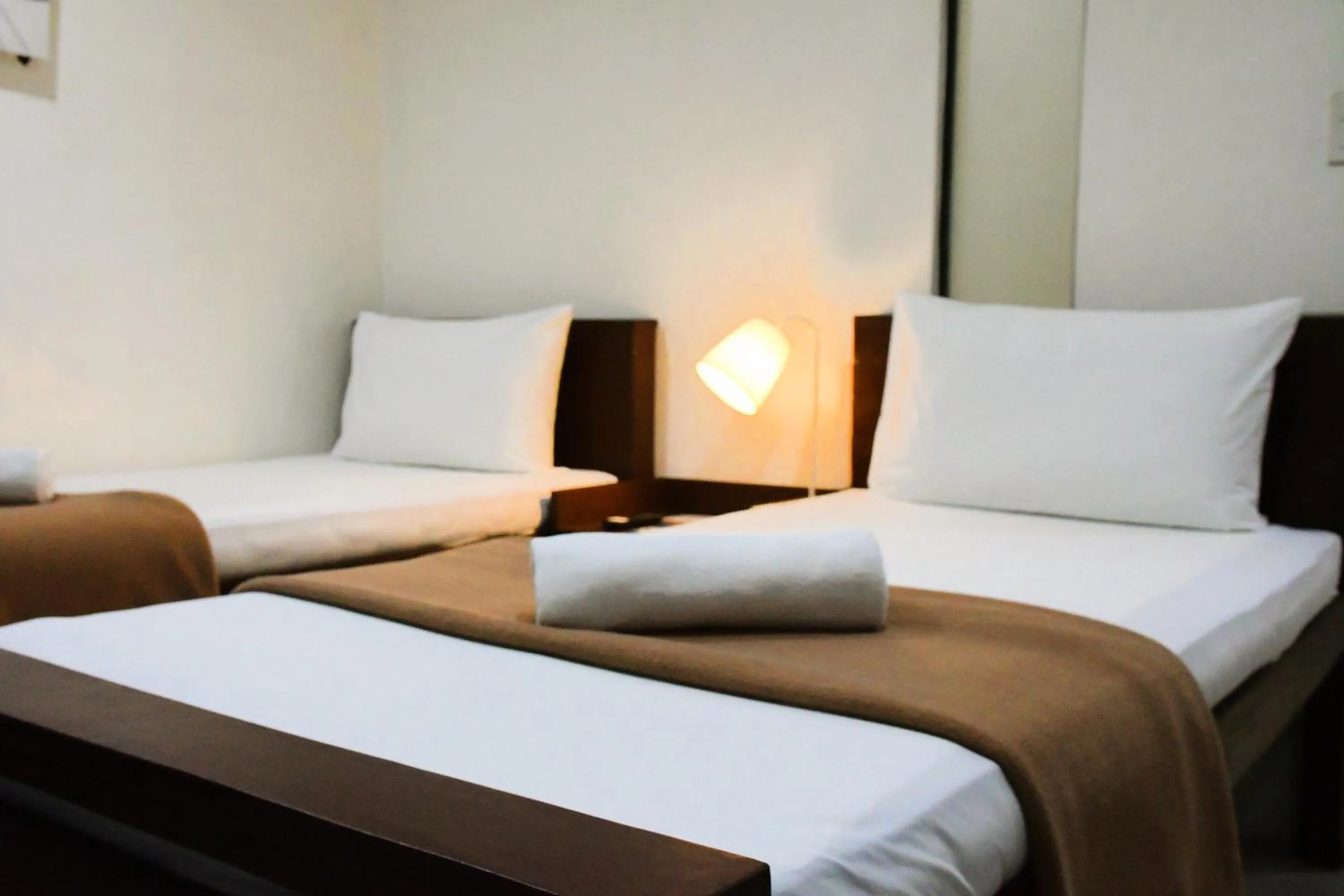 Twin Room in Arzo Hotel Makati