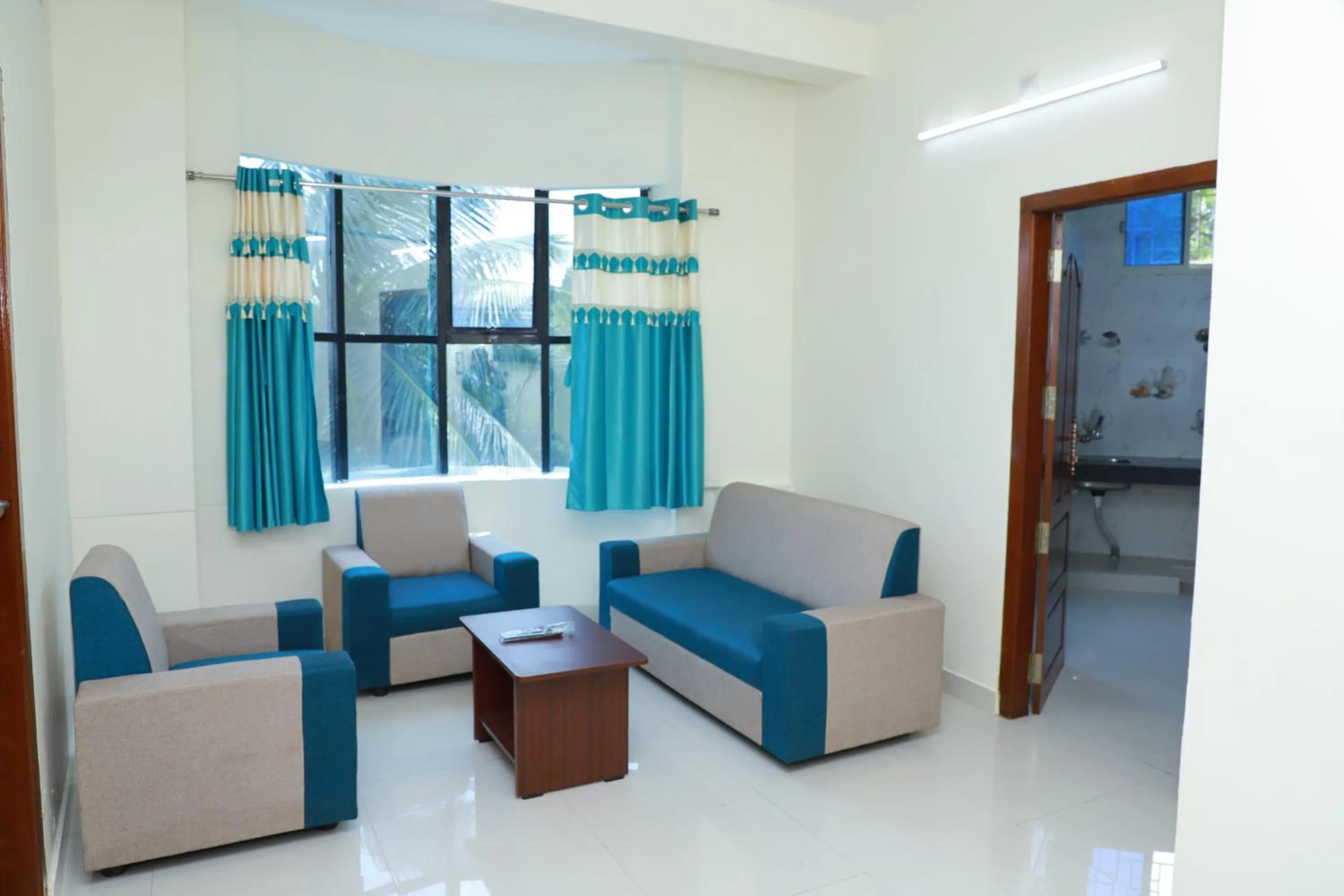 Two-Bedroom Apartment in Benziger INN