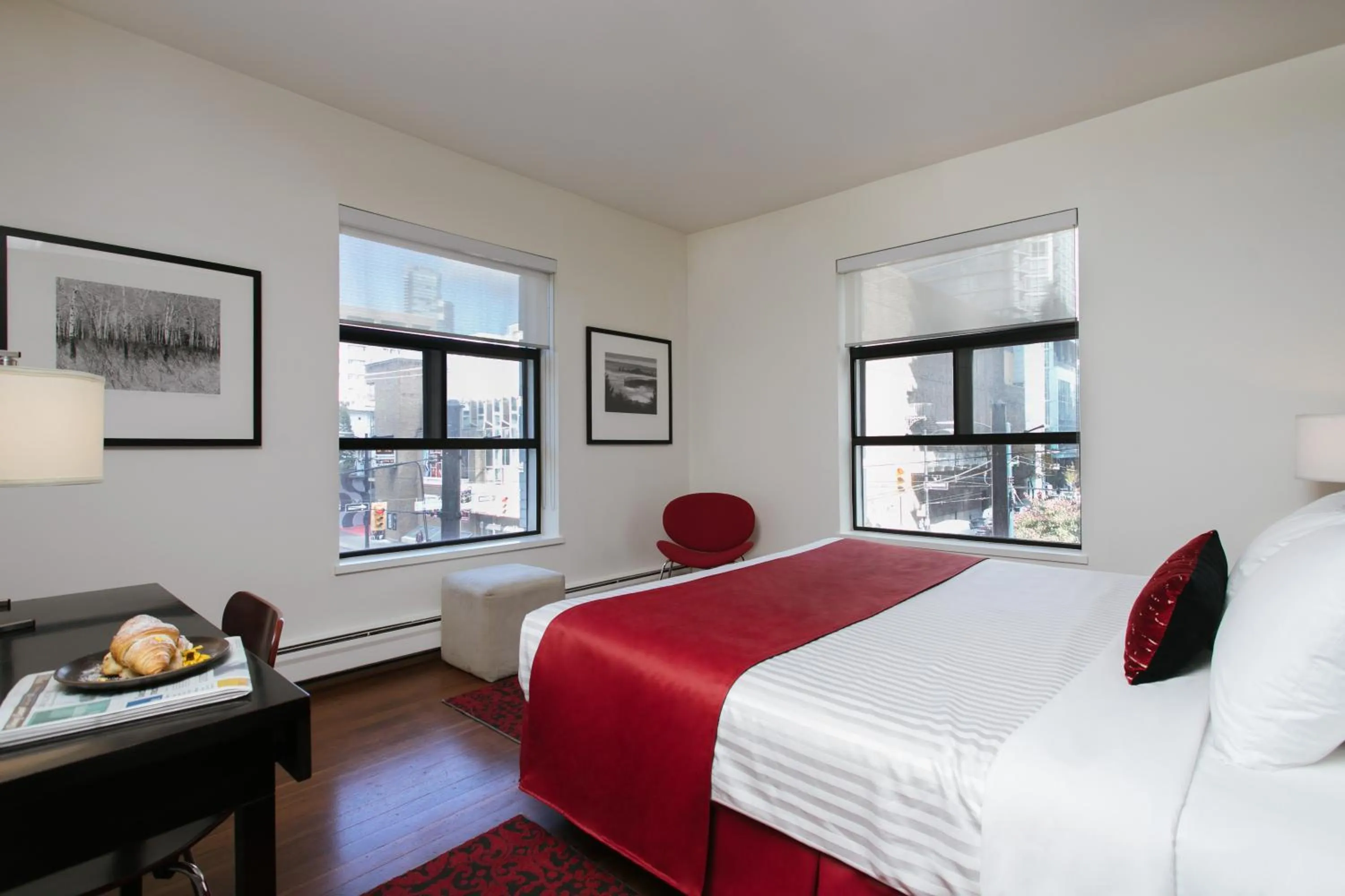 Standard Room, 1 King Bed in Moda Hotel