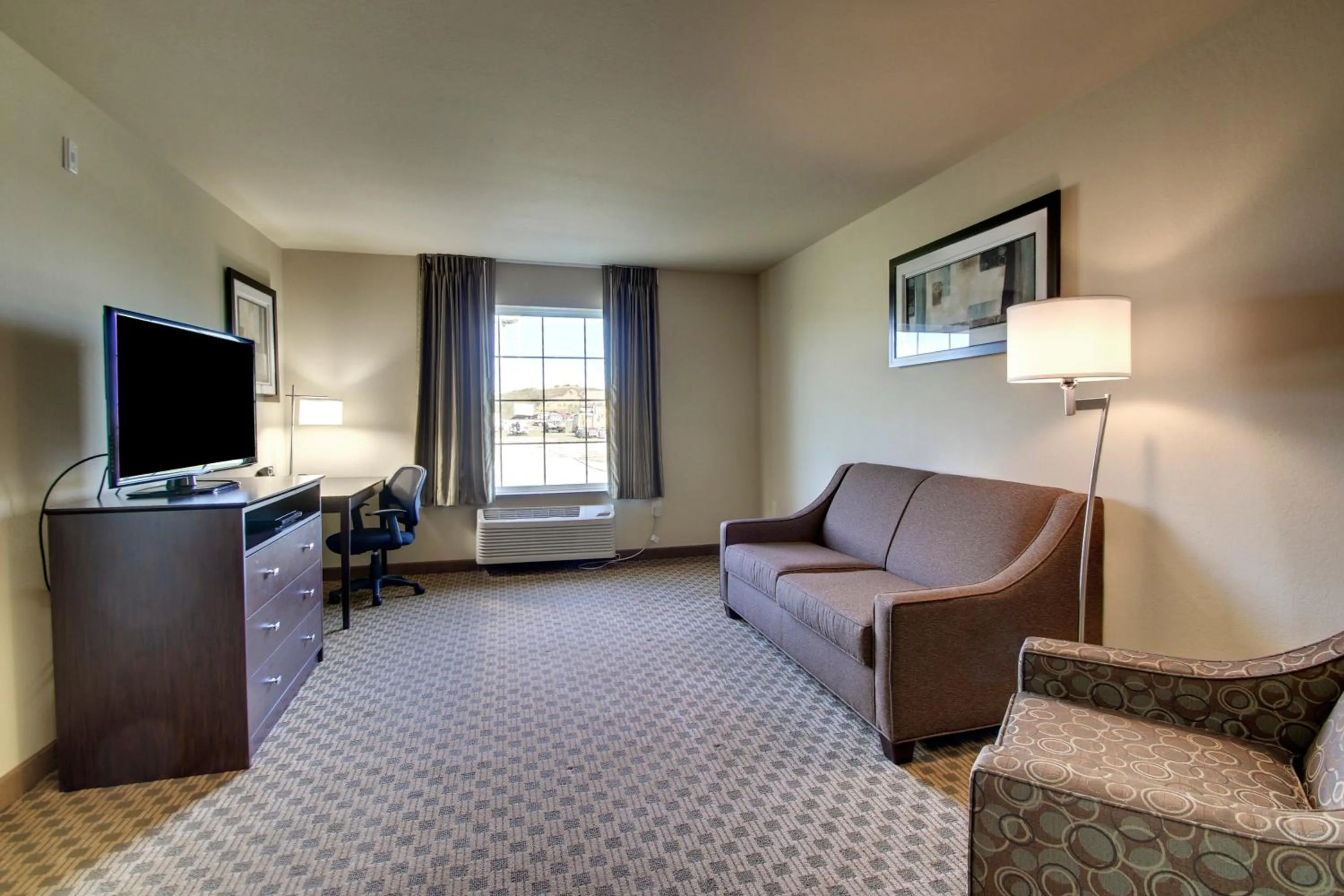 King Suite in Cobblestone Inn & Suites - Bloomfield