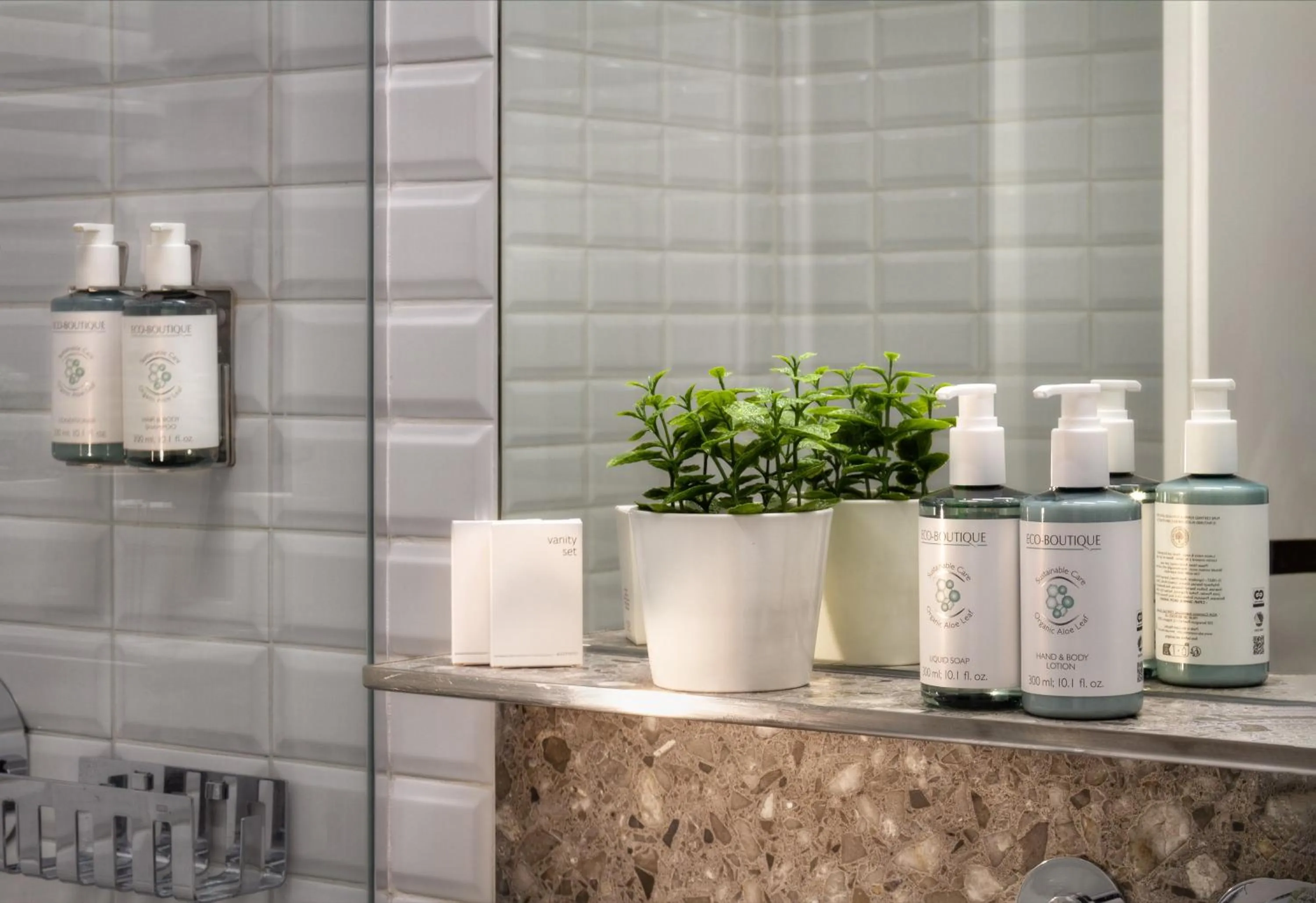 Standard Triple Room in Hotel Mucha