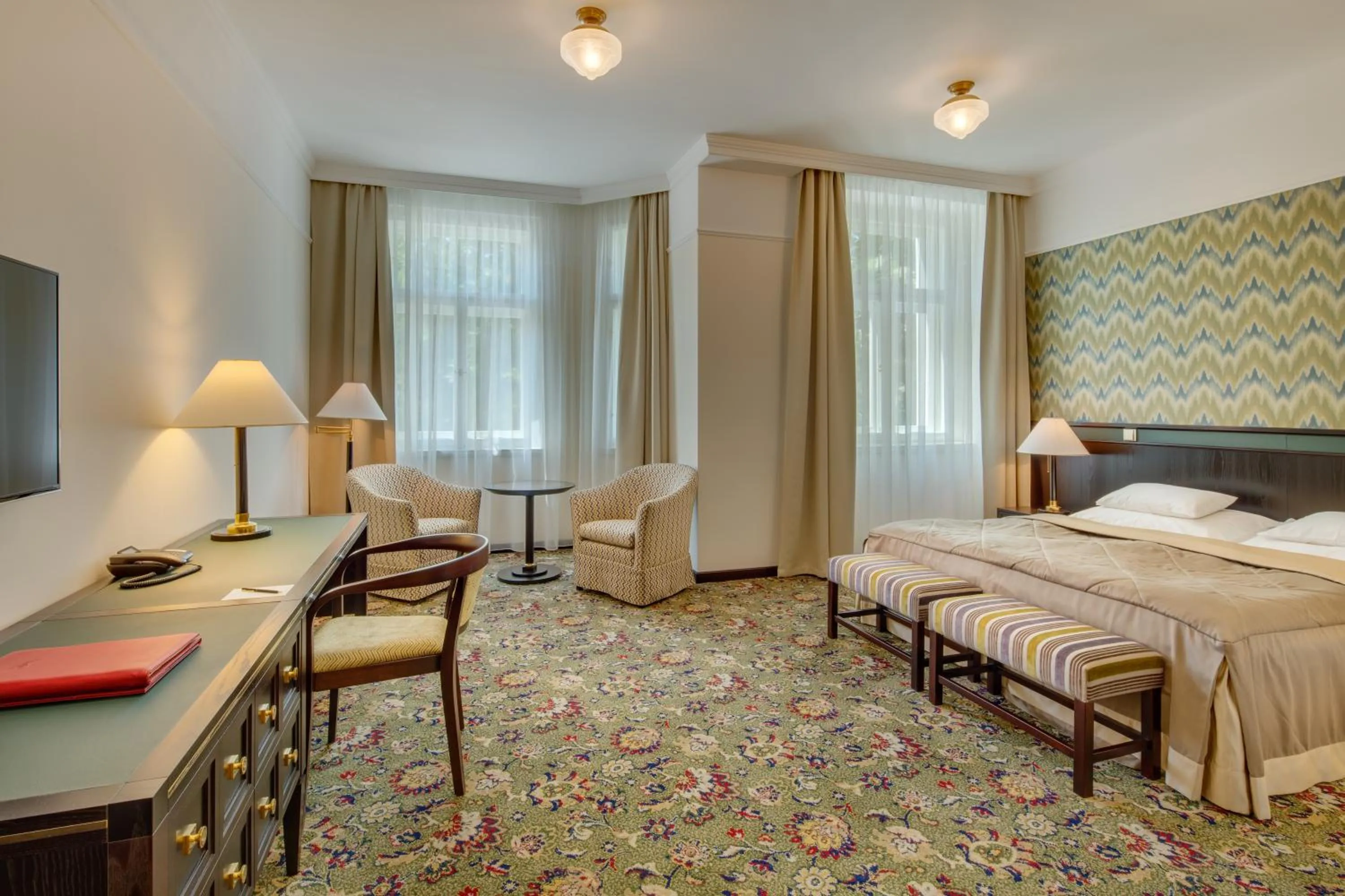 Superior Double Room in Hotel Savoy Prague