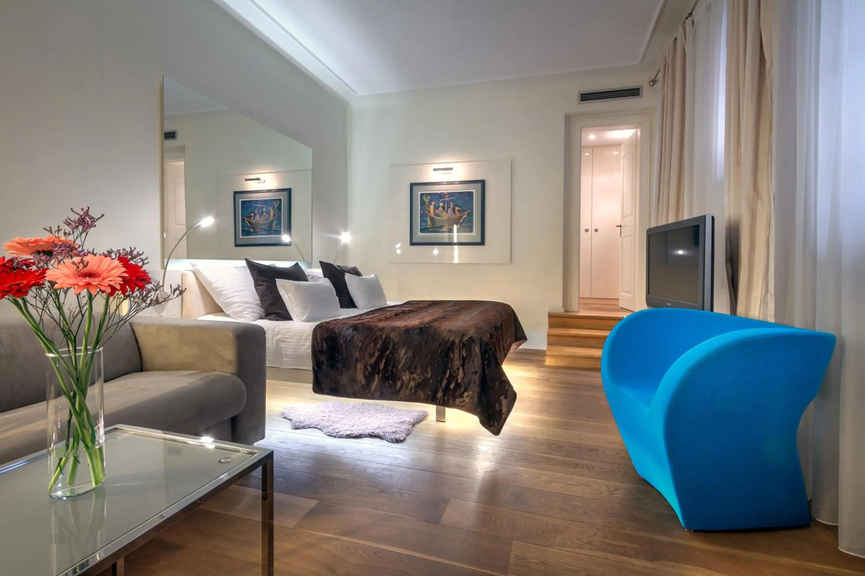 Superior Double Room in Three Storks