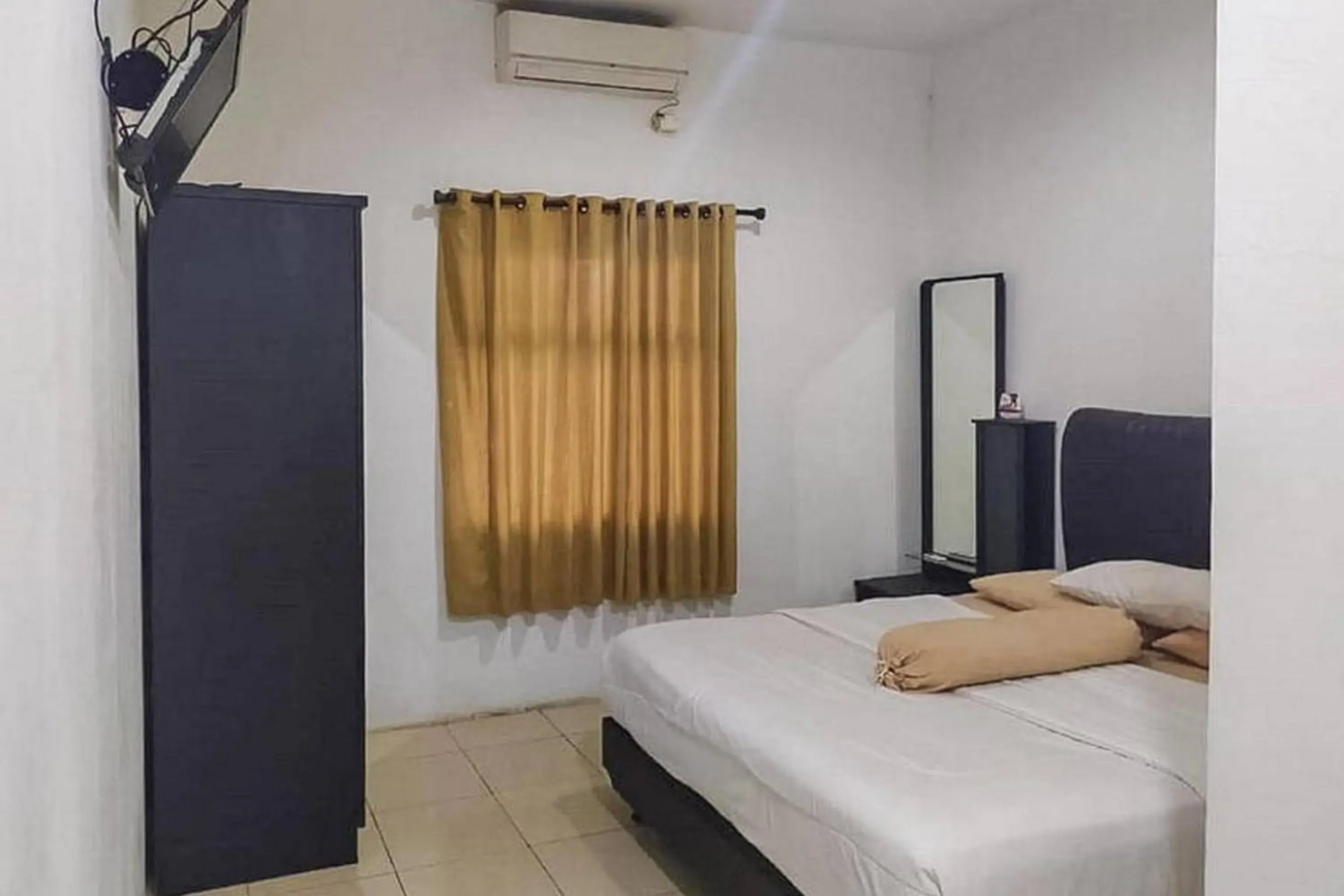 Graha HT Sumantri Mitra RedDoorz Graha HT Sumantri Mitra RedDoorz