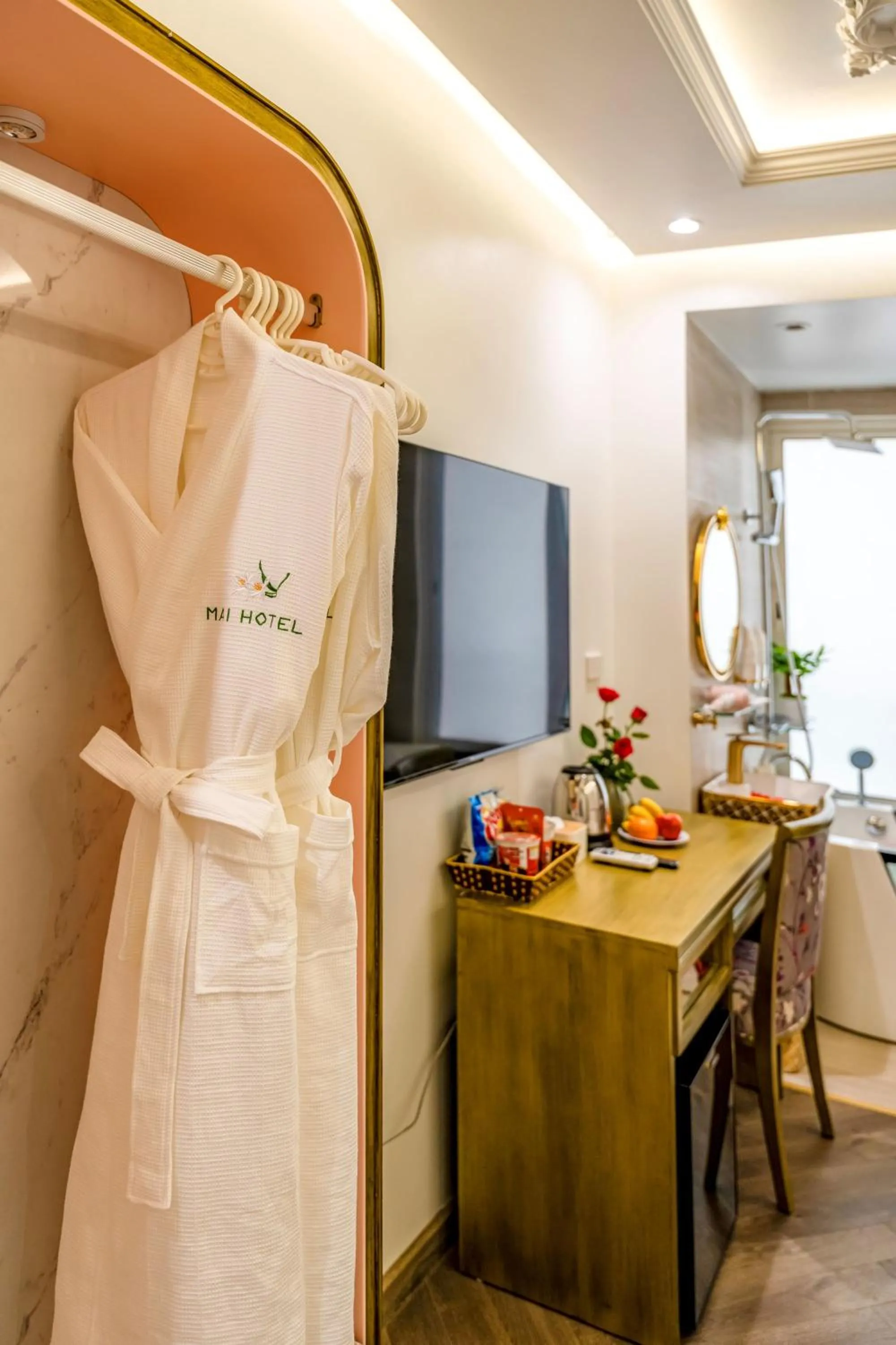 Double Room with Balcony in Mai Hotel