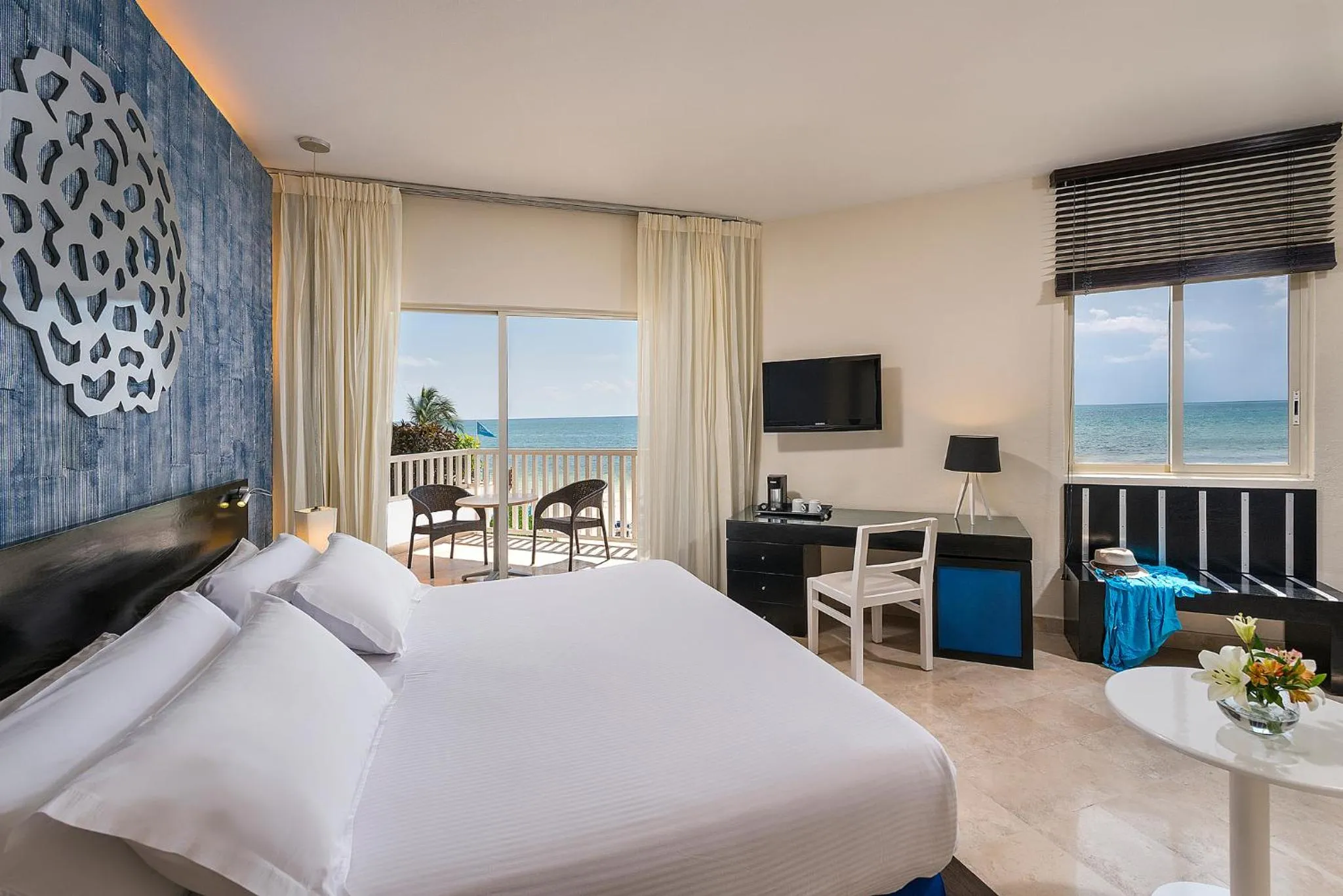 Maya Superior Deluxe Sea View - single occupancy in Ocean Maya Royale Adults Only - All Inclusive