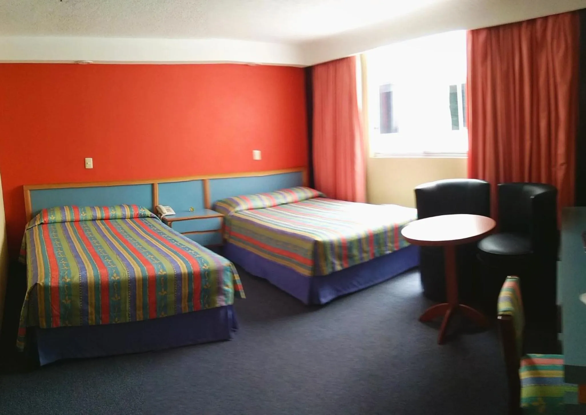 Twin Room in Segovia Regency